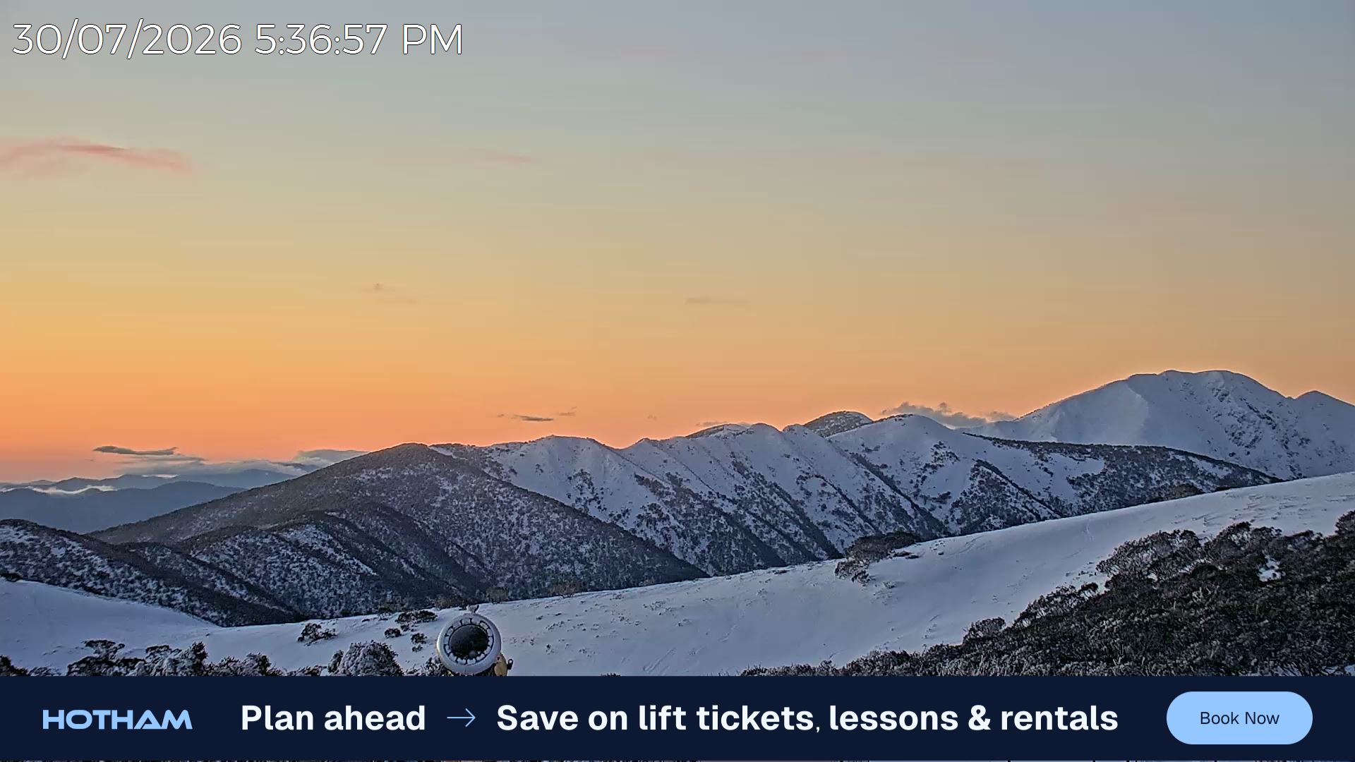Mt Hotham Razorback snow cam captured at 30 July 2026 at 5:46 pm AEST