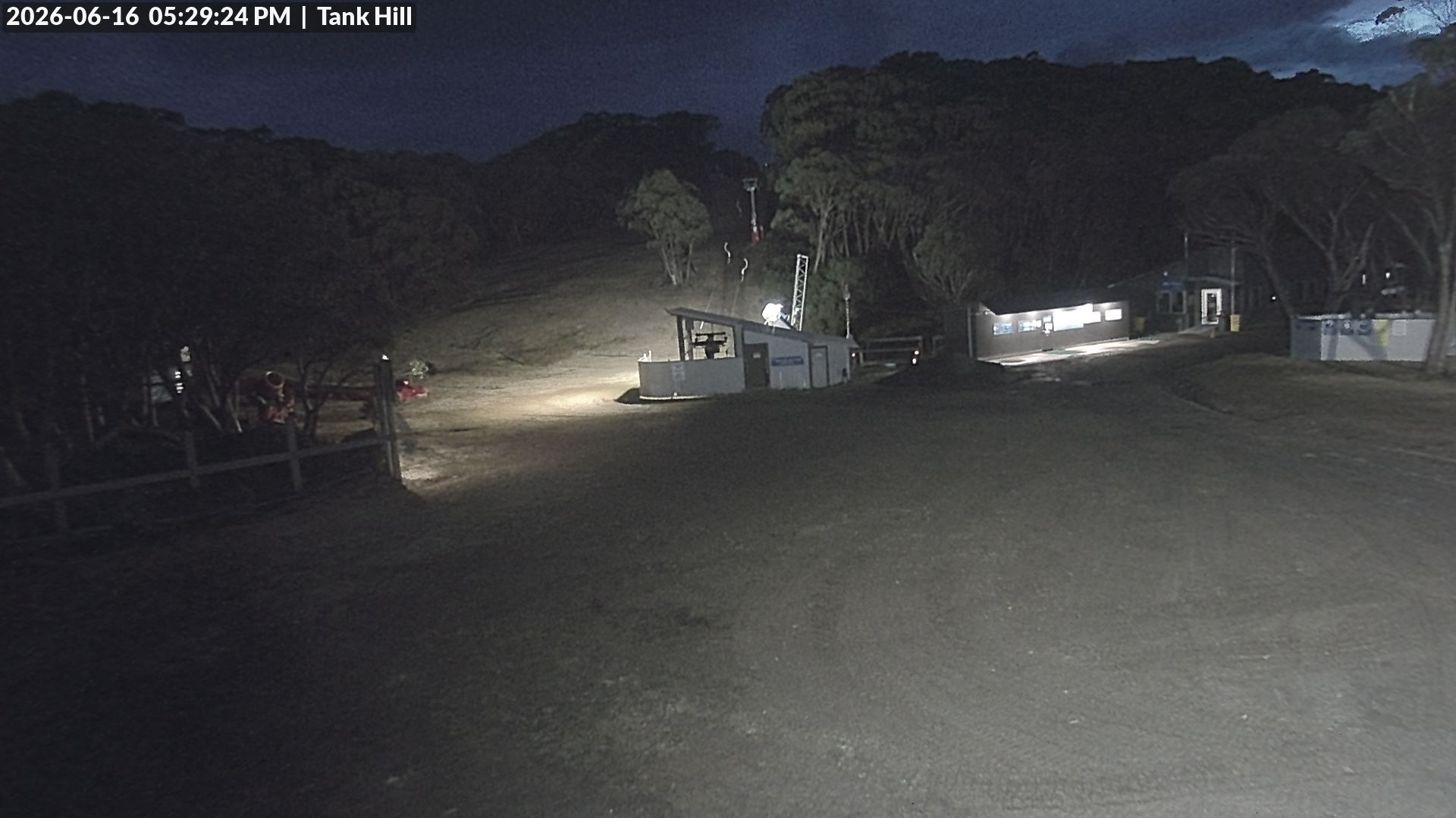 Mt Baw Baw Tank Hill snow cam captured at 16 June 2026, 7:33 am