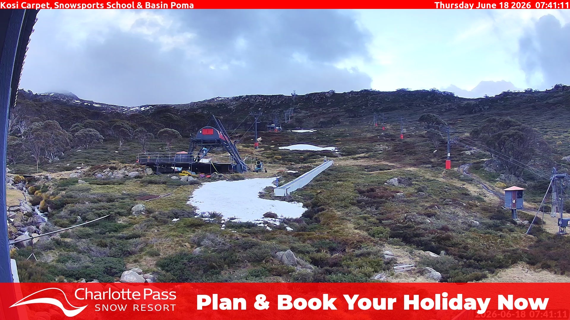 Charlotte Pass Kosi Carpet, Snowsports School and Basin Poma snow cam captured at 17 June 2026, 9:42 pm