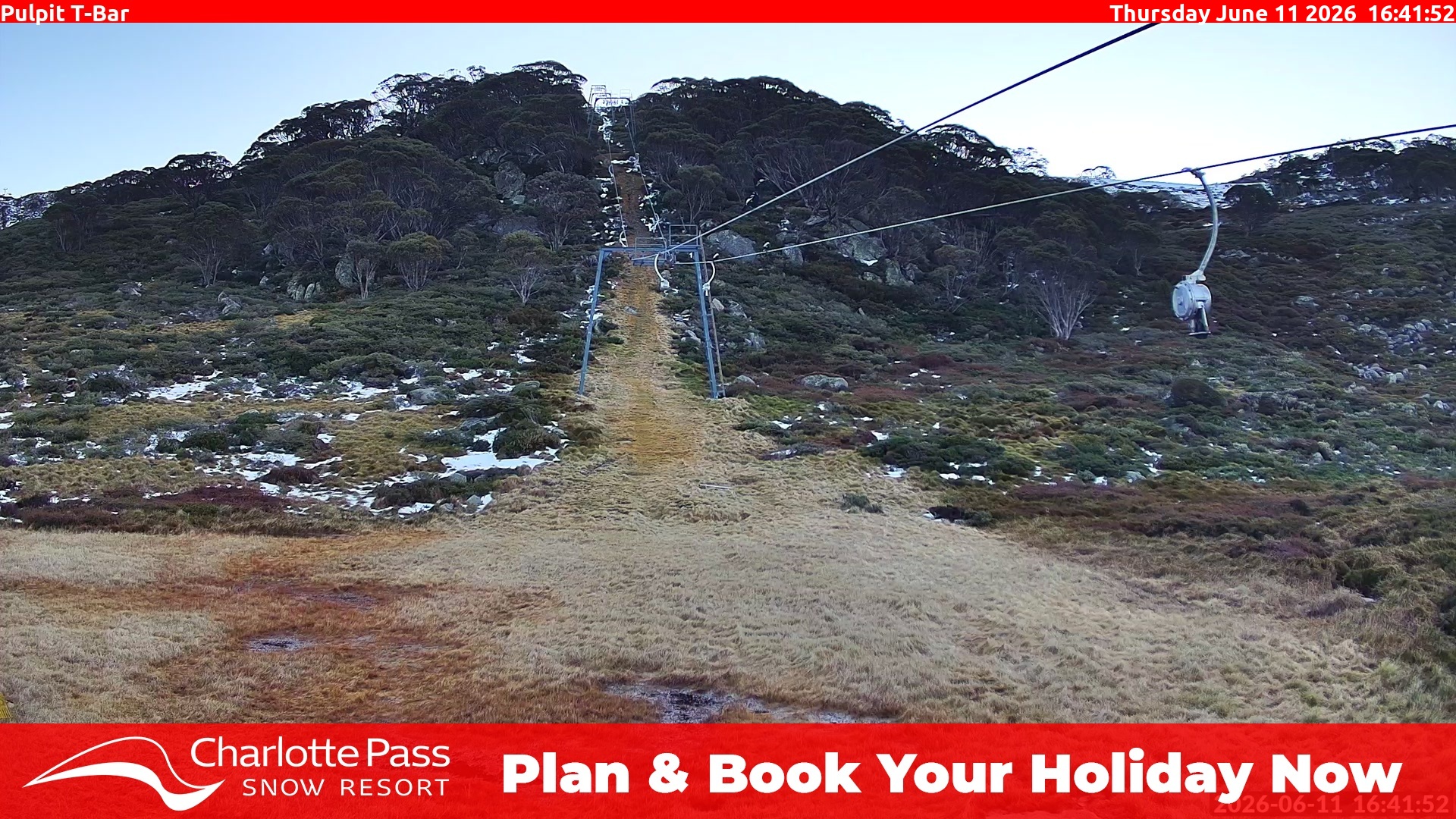 Charlotte Pass Pulpit T-Bar snow cam captured at 11 June 2026, 6:46 am