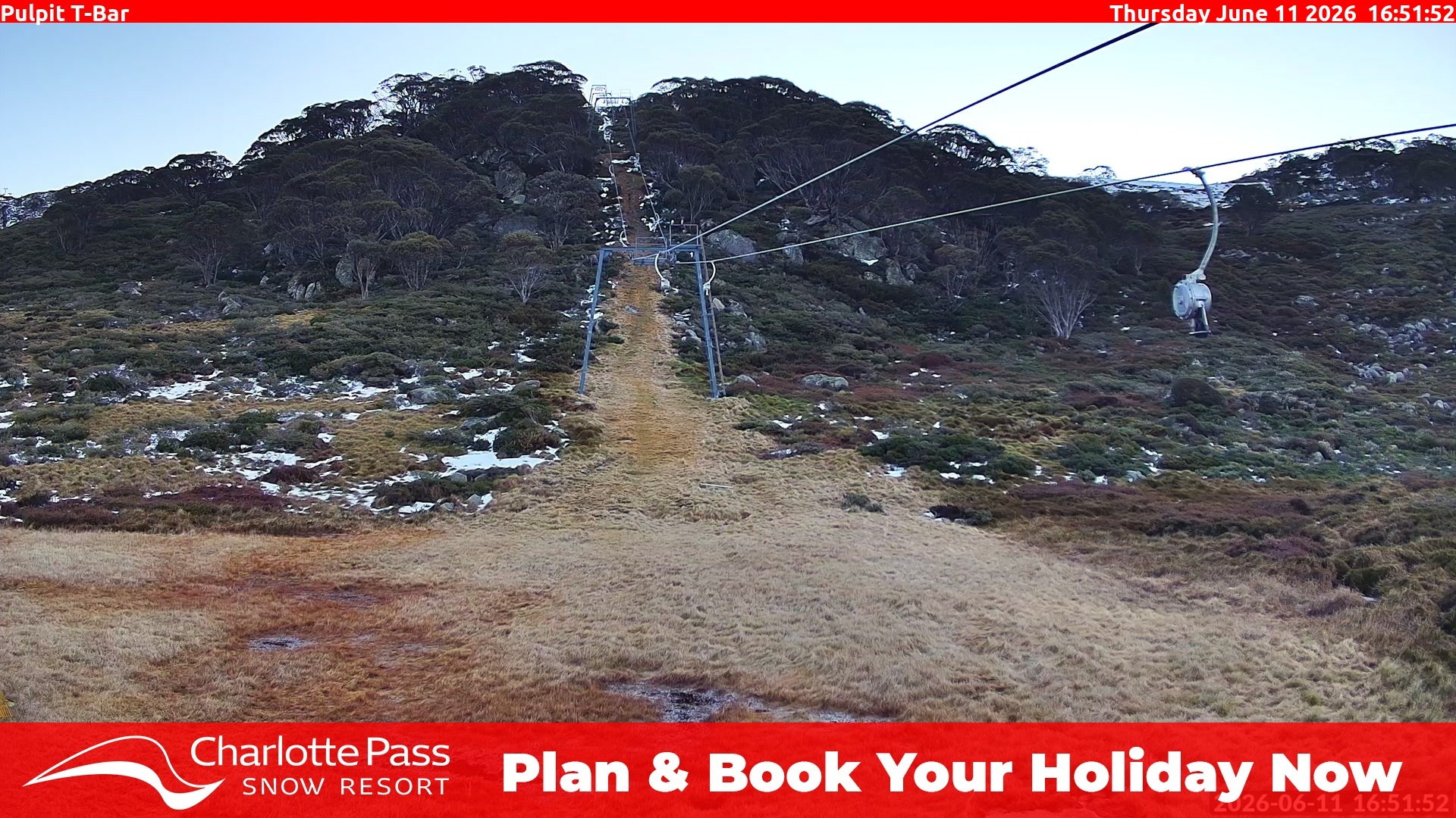 Charlotte Pass Pulpit T-Bar snow cam captured at 11 June 2026, 6:52 am