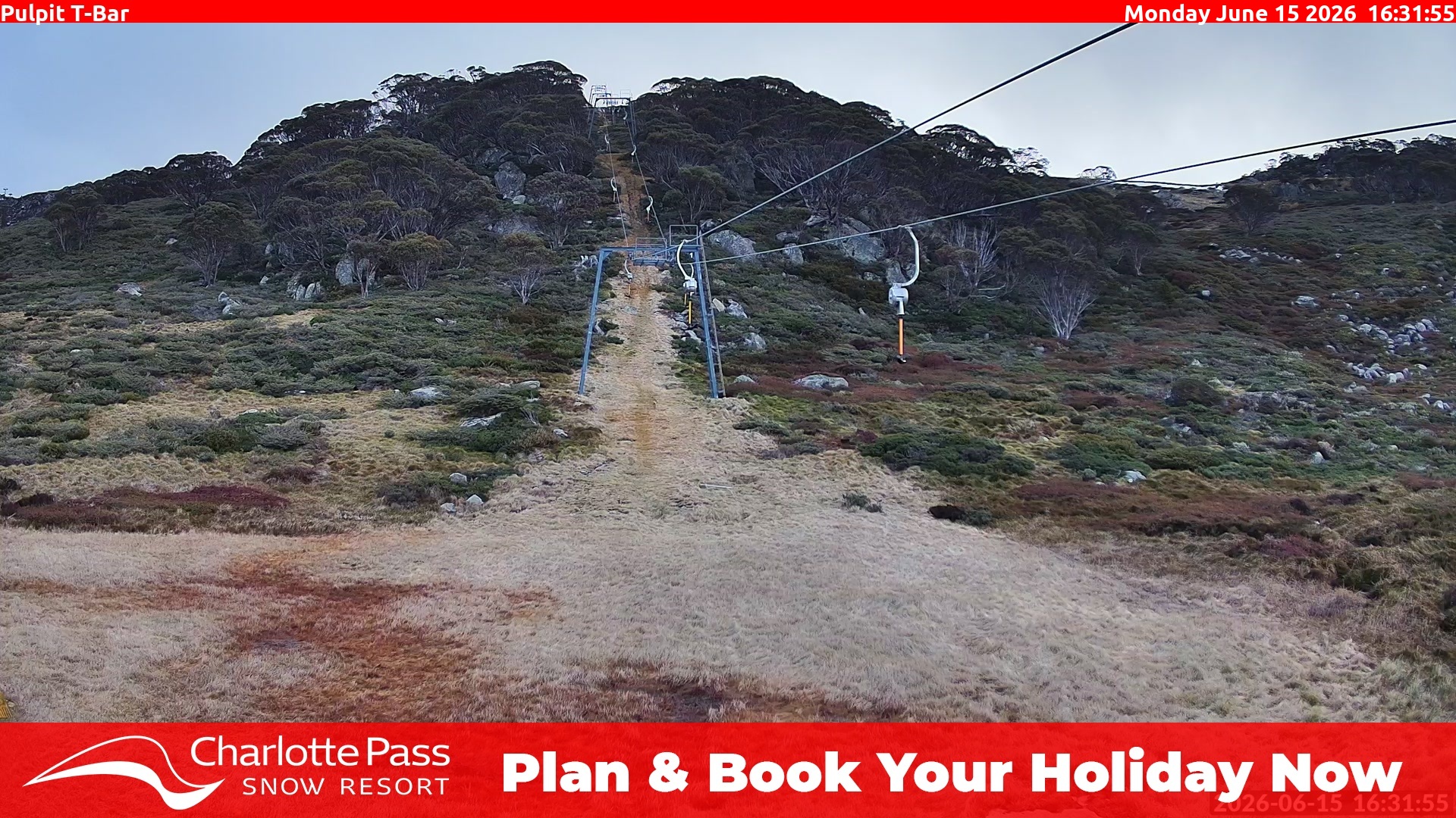 Charlotte Pass Pulpit T-Bar snow cam captured at 15 June 2026, 6:35 am