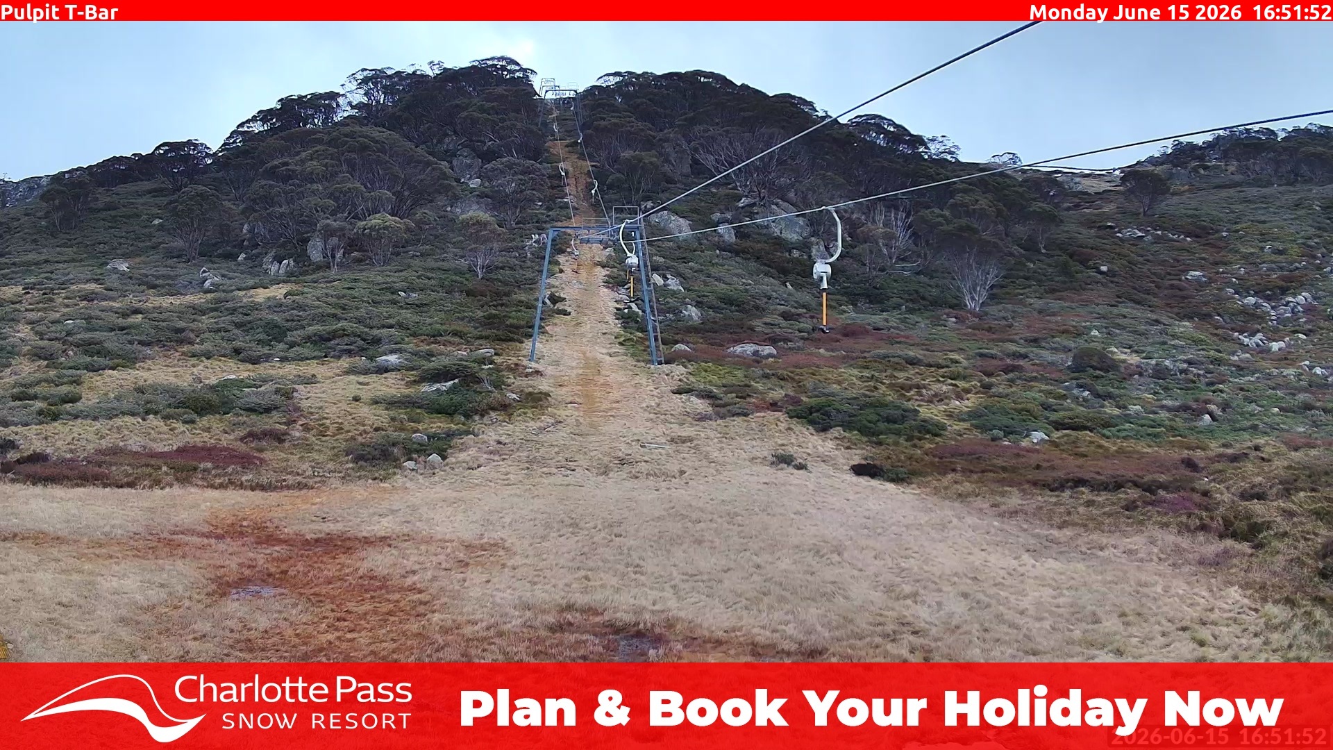 Charlotte Pass Pulpit T-Bar snow cam captured at 15 June 2026, 6:53 am