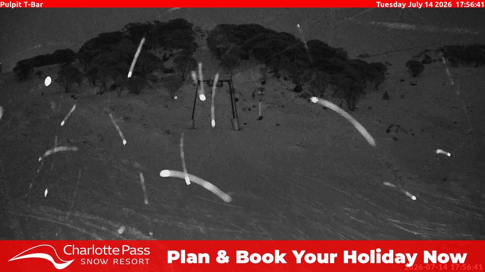 Charlotte Pass Pulpit T-Bar snow cam captured at 14 July 2026 at 6:01 pm AEST