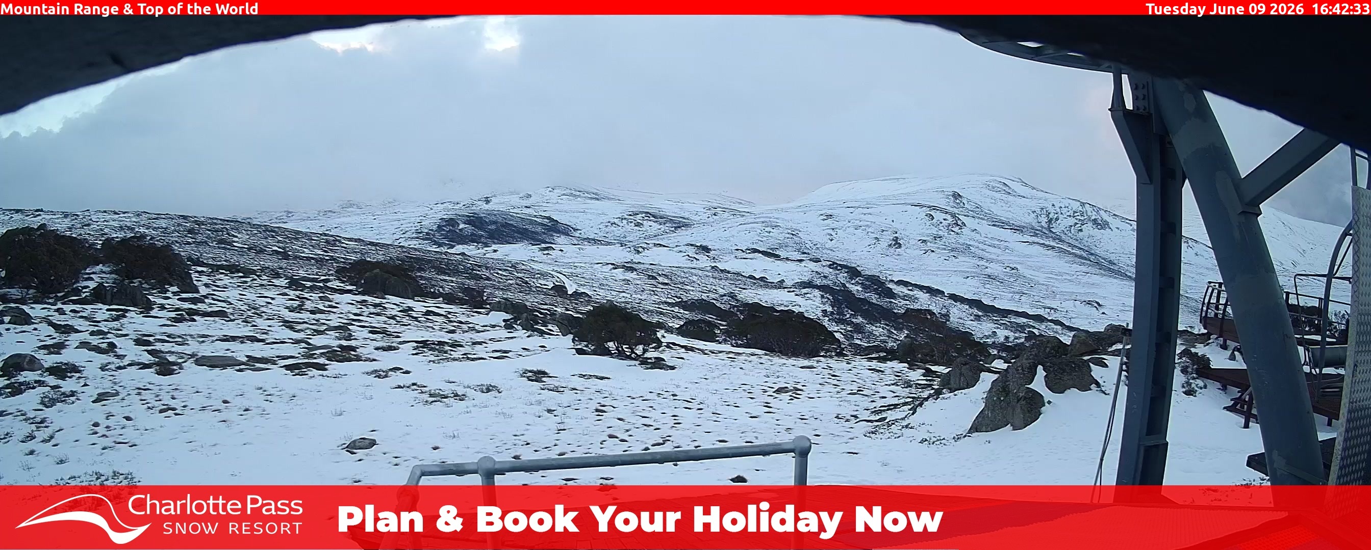 Charlotte Pass Mountain Range and Top of the World snow cam captured at 9 June 2026, 6:44 am
