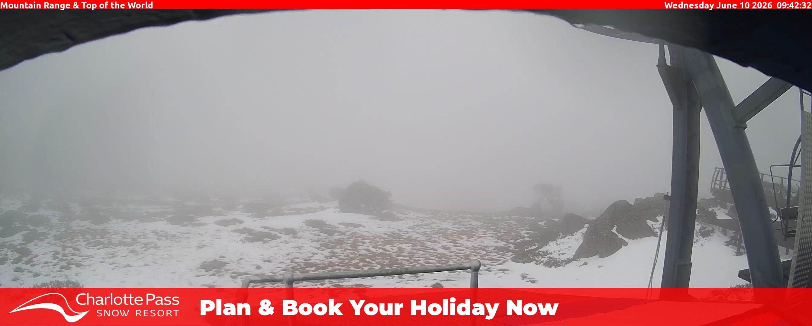 Charlotte Pass Mountain Range and Top of the World snow cam captured at 9 June 2026, 11:46 pm