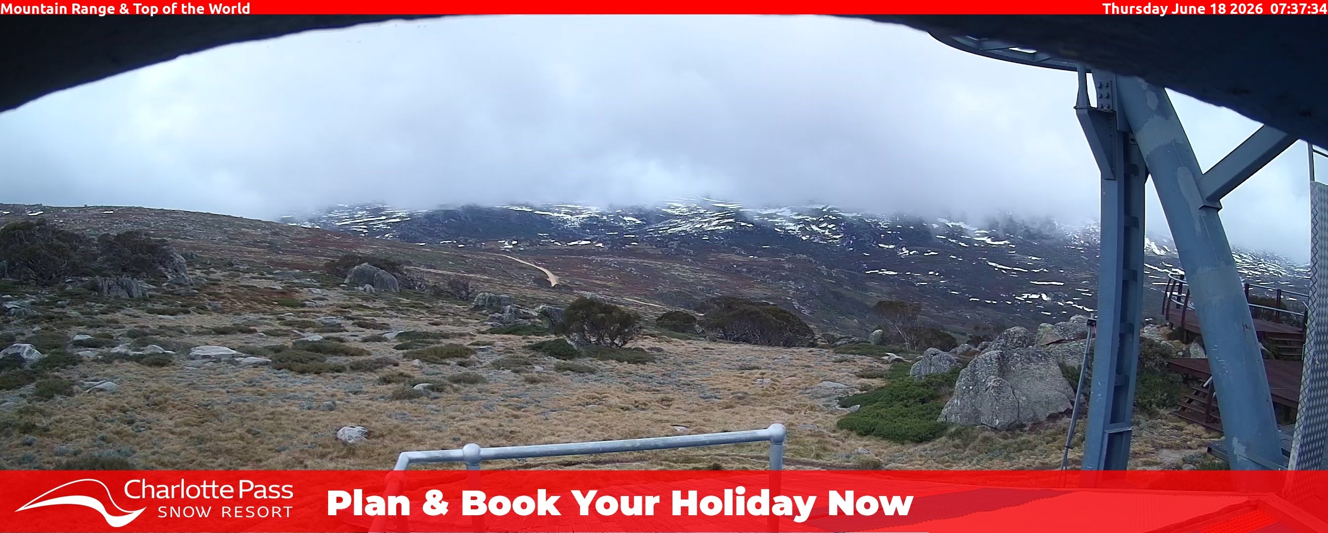 Charlotte Pass Mountain Range and Top of the World snow cam captured at 17 June 2026, 9:40 pm