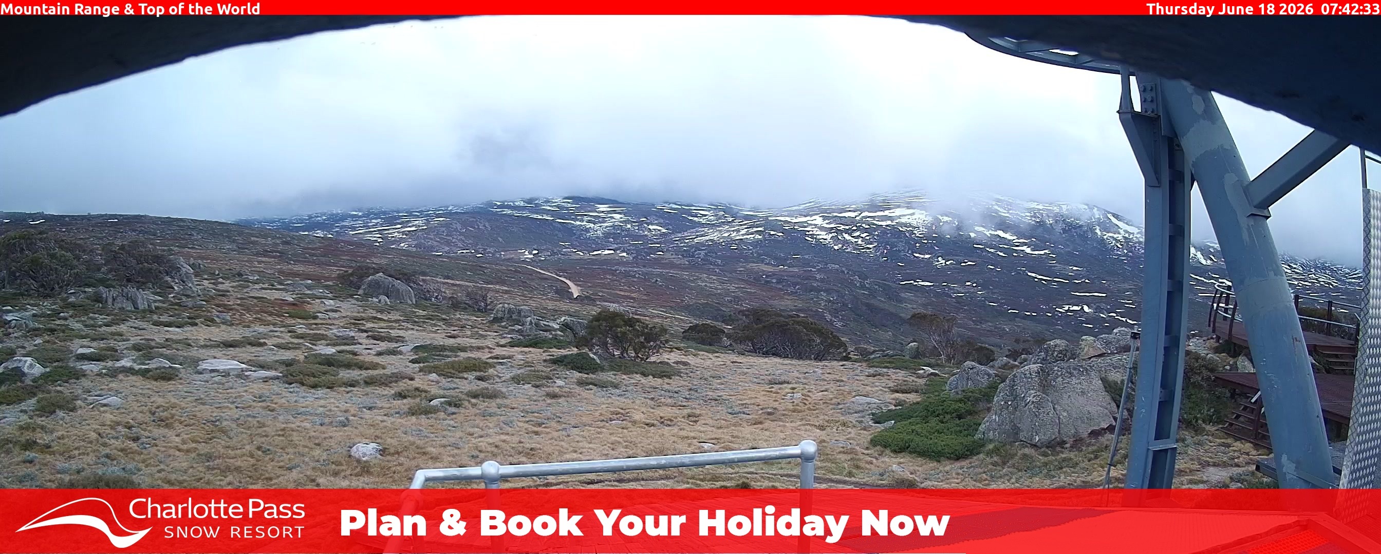 Charlotte Pass Mountain Range and Top of the World snow cam captured at 17 June 2026, 9:46 pm