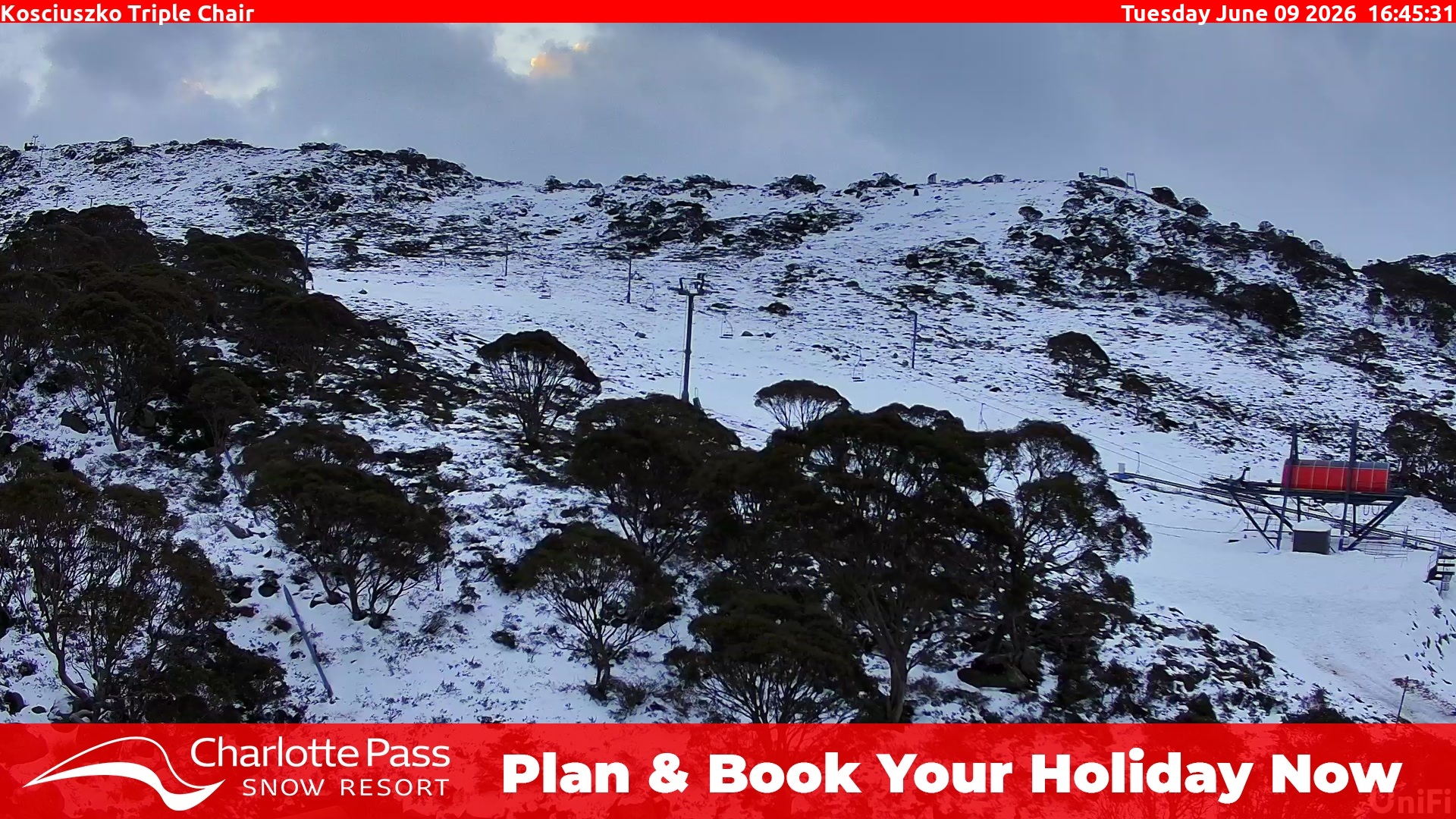 Charlotte Pass Kosciuszko Triple Chair snow cam captured at 9 June 2026, 6:50 am
