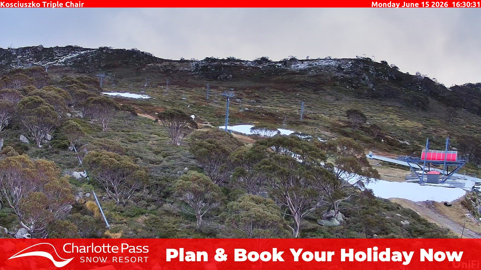 Charlotte Pass Kosciuszko Triple Chair snow cam captured at 15 June 2026, 6:35 am