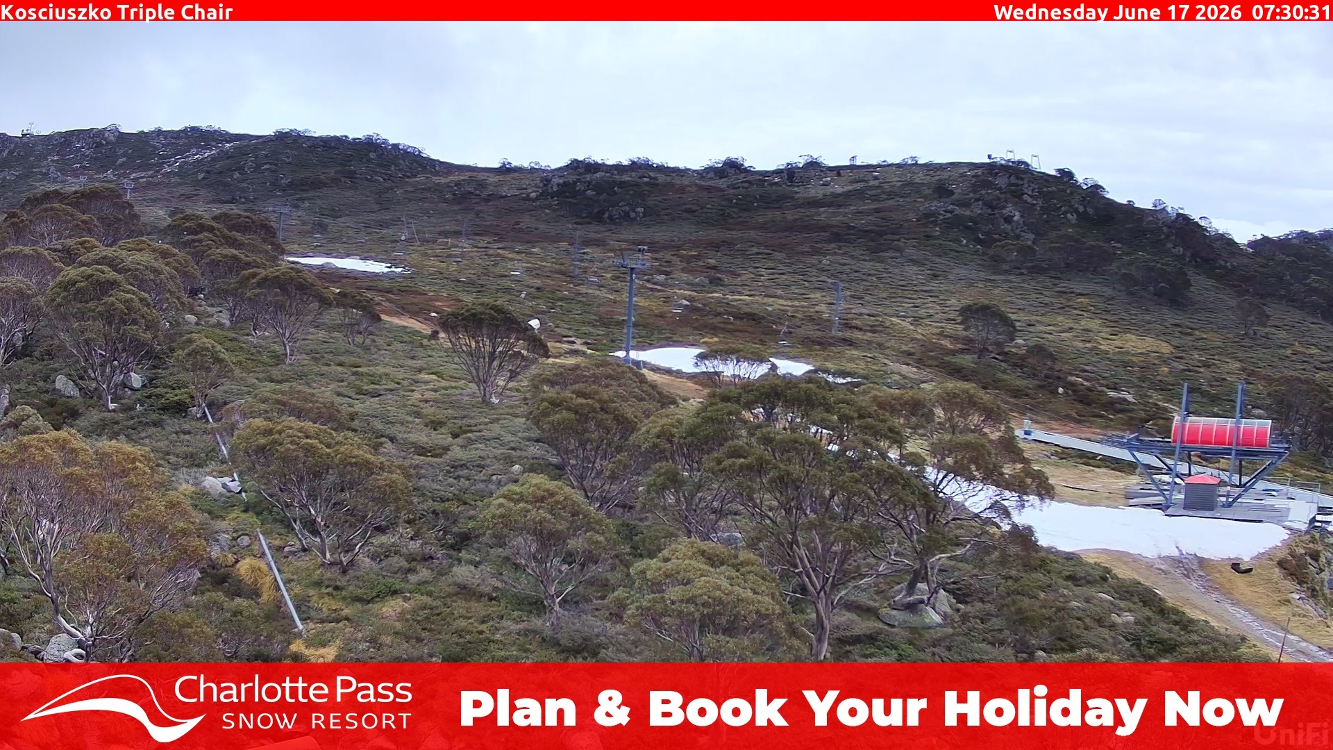 Charlotte Pass Kosciuszko Triple Chair snow cam captured at 16 June 2026, 9:30 pm