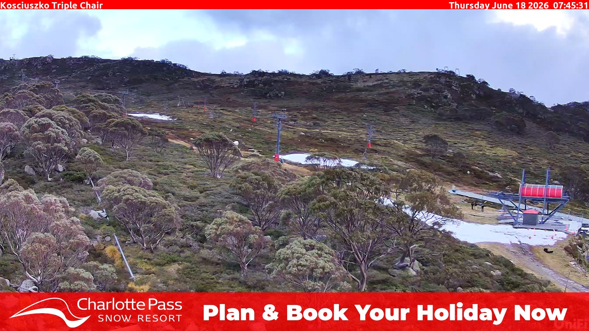Charlotte Pass Kosciuszko Triple Chair snow cam captured at 17 June 2026, 9:48 pm