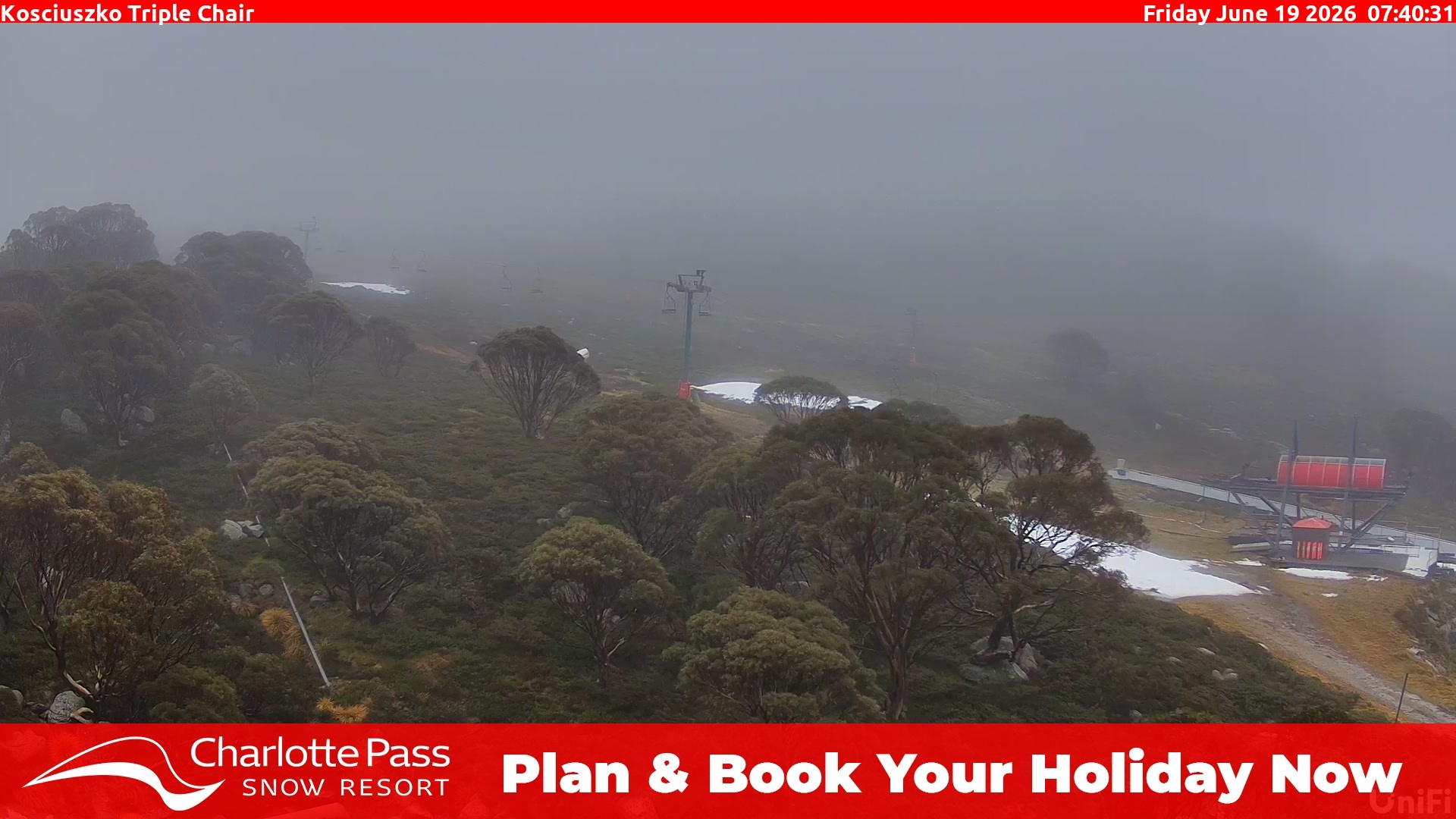 Charlotte Pass Kosciuszko Triple Chair snow cam captured at 18 June 2026, 9:41 pm
