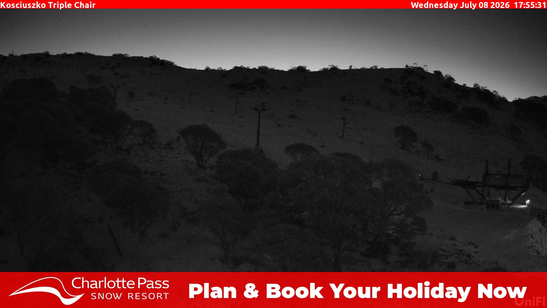 Charlotte Pass Kosciuszko Triple Chair snow cam captured at 8 July 2026 at 6:05 pm AEST