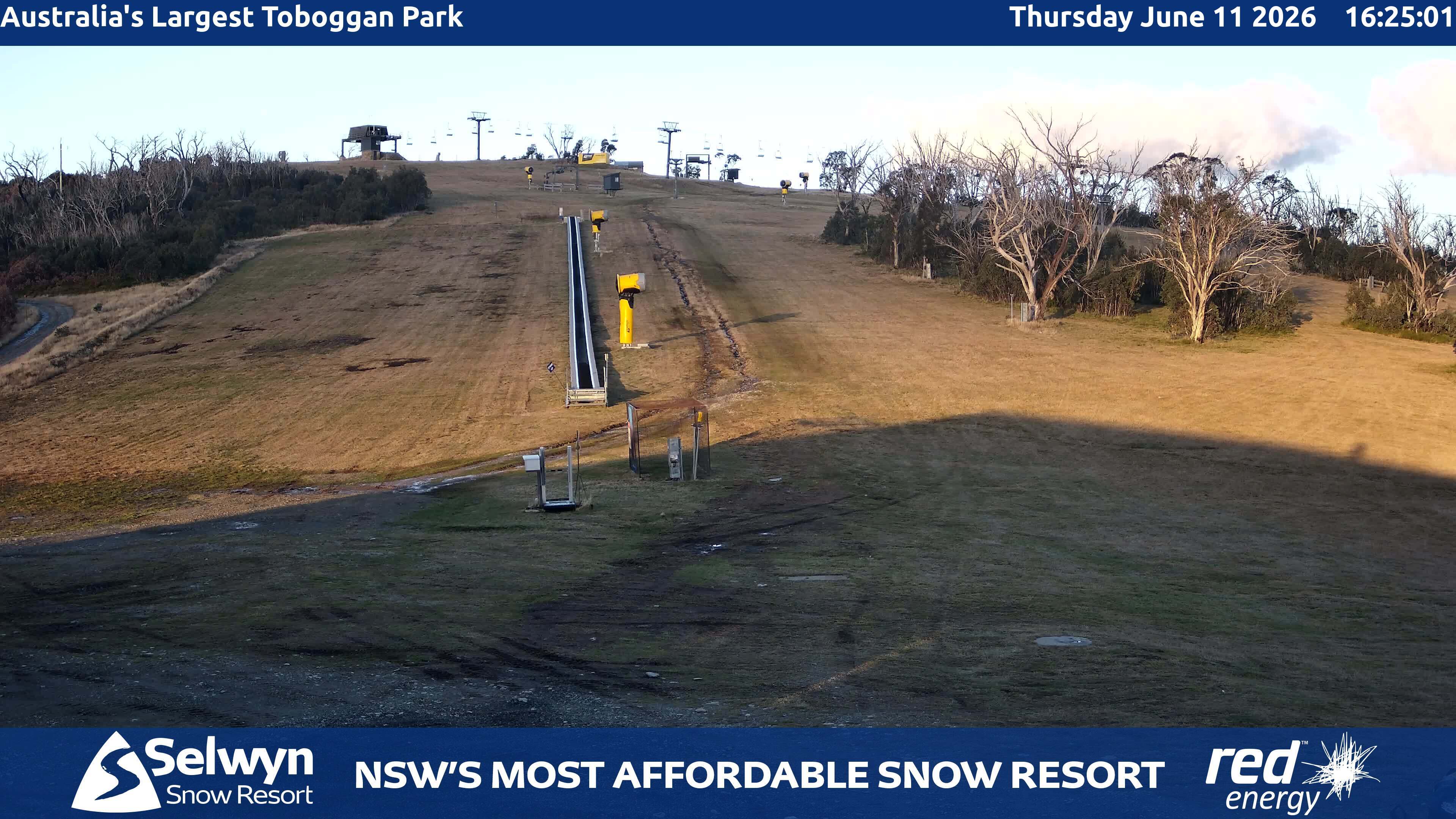 Selwyn Snow Resort Toboggan Park snow cam captured at 11 June 2026, 6:27 am