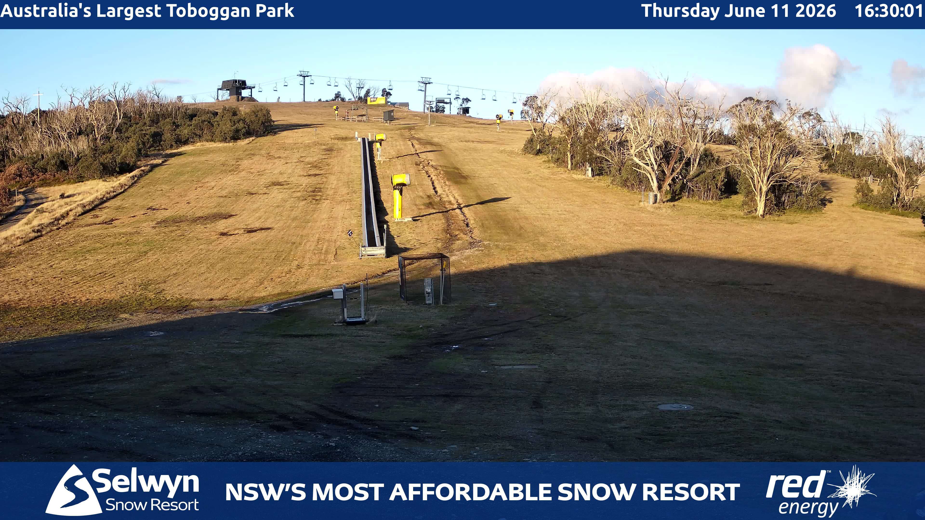 Selwyn Snow Resort Toboggan Park snow cam captured at 11 June 2026, 6:33 am