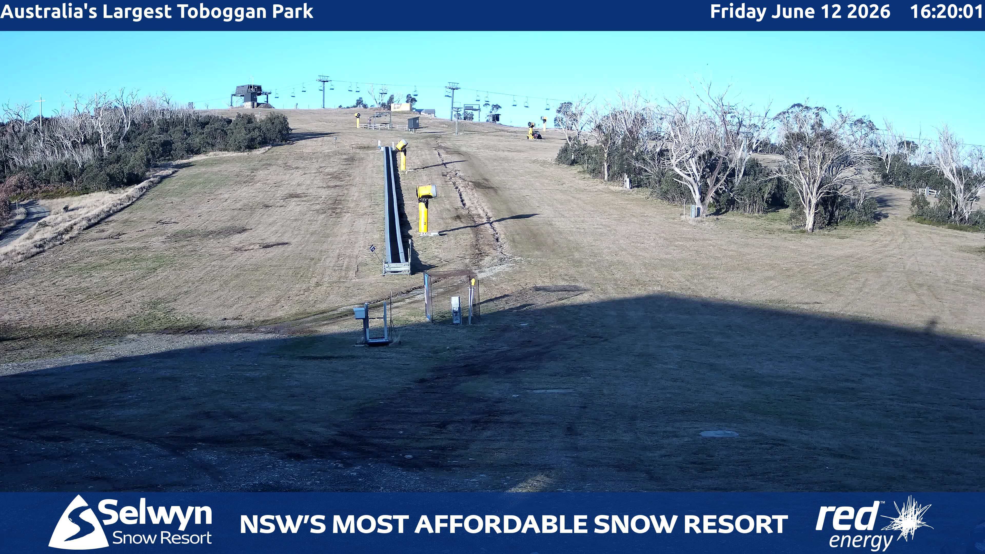 Selwyn Snow Resort Toboggan Park snow cam captured at 12 June 2026, 6:25 am