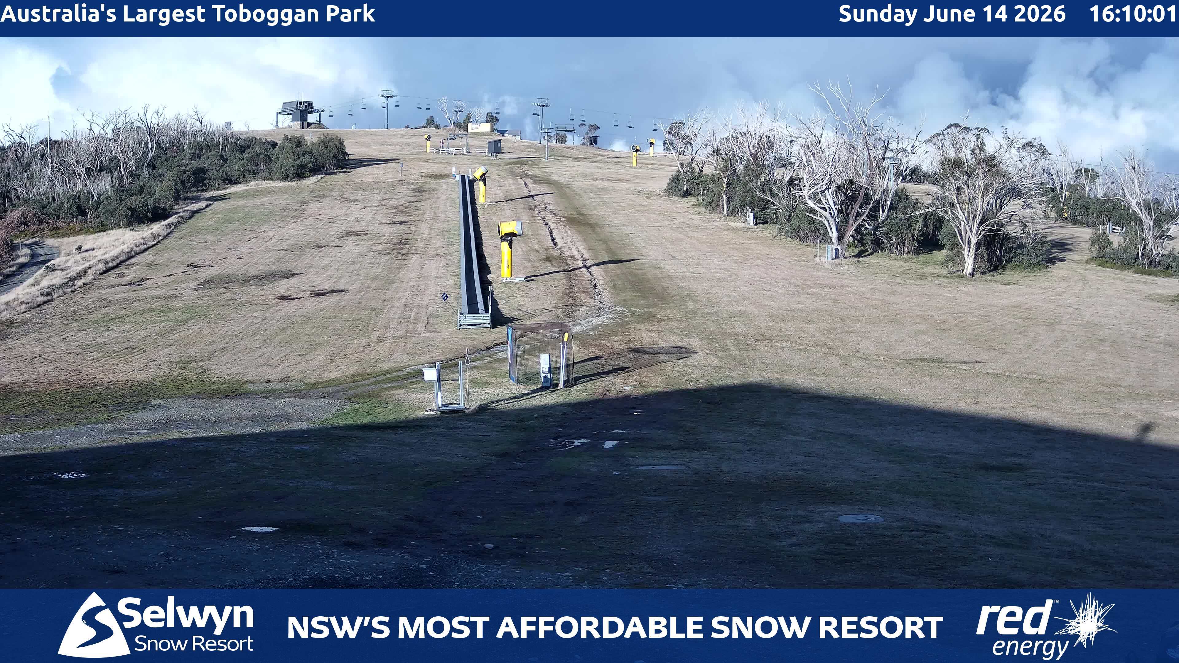 Selwyn Snow Resort Toboggan Park snow cam captured at 14 June 2026, 6:11 am