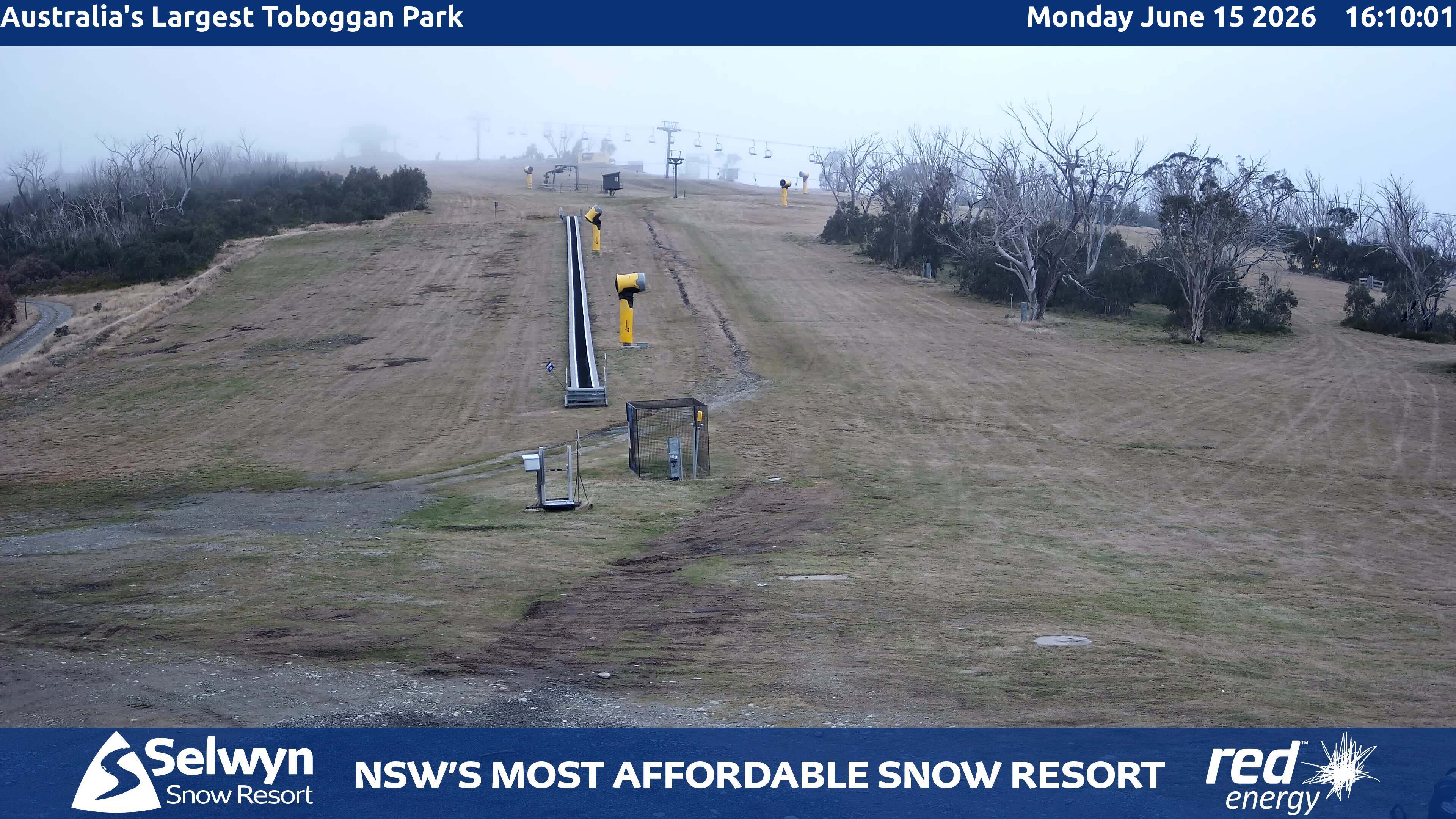 Selwyn Snow Resort Toboggan Park snow cam captured at 15 June 2026, 6:11 am