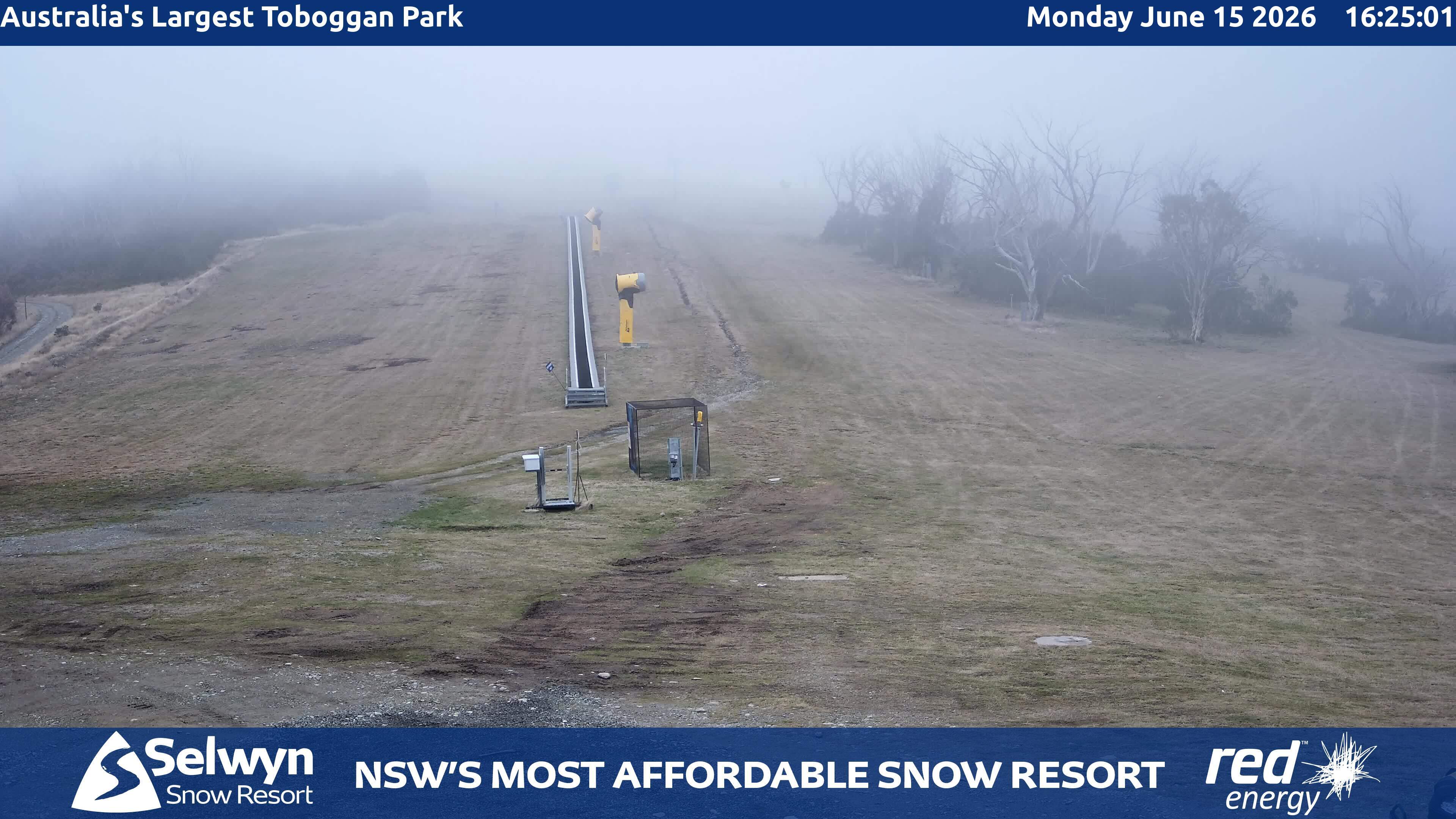 Selwyn Snow Resort Toboggan Park snow cam captured at 15 June 2026, 6:29 am