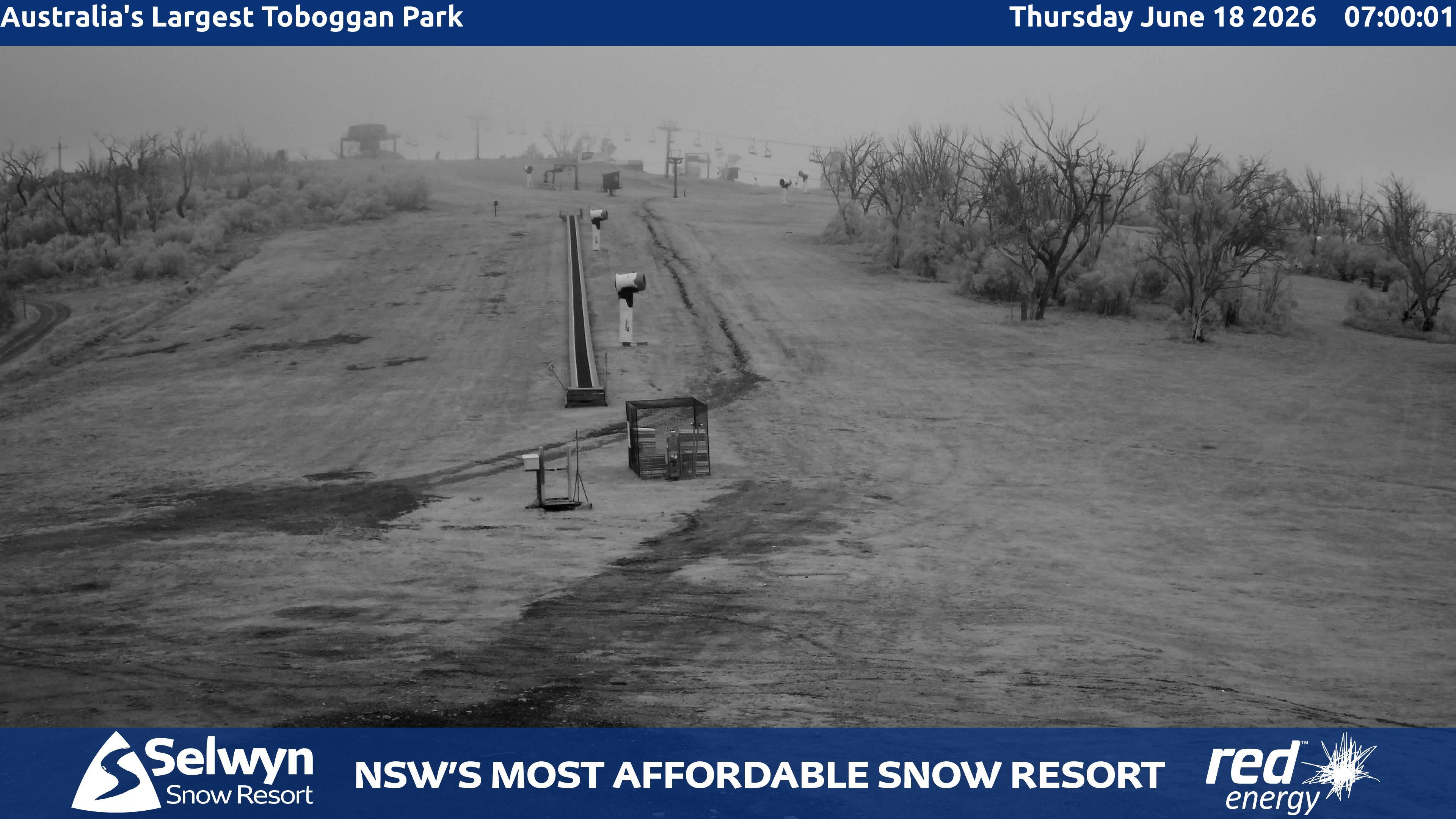 Selwyn Snow Resort Toboggan Park snow cam captured at 17 June 2026, 9:01 pm