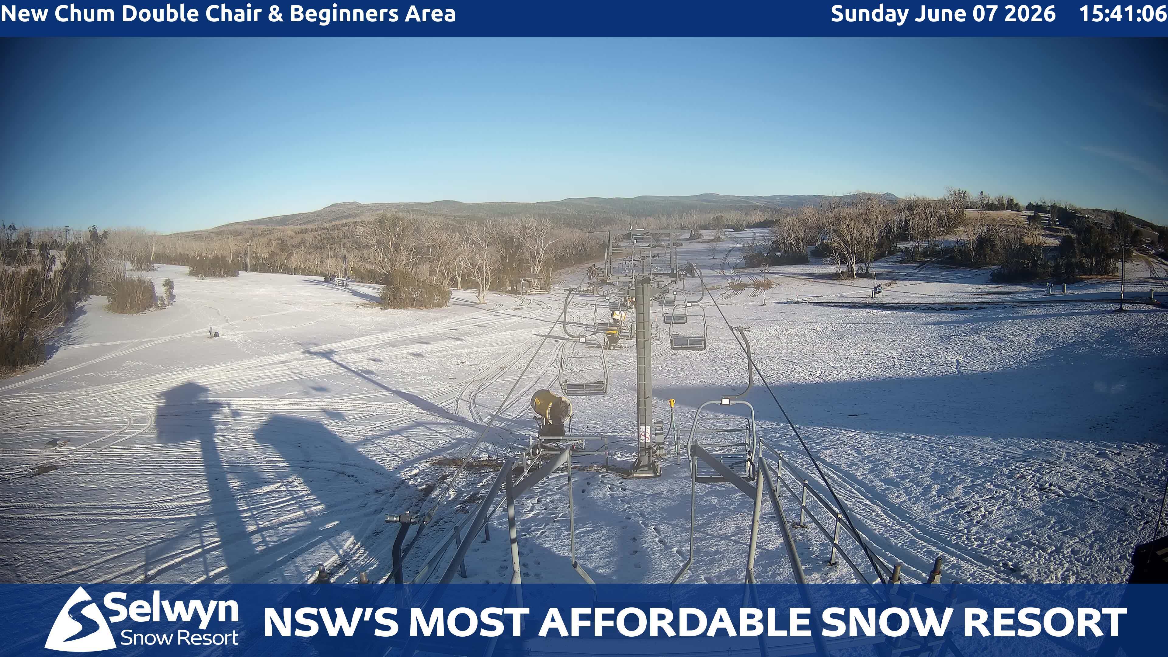Selwyn Snow Resort New Chum Double Chair and Beginners Area snow cam captured at 7 June 2026, 5:42 am