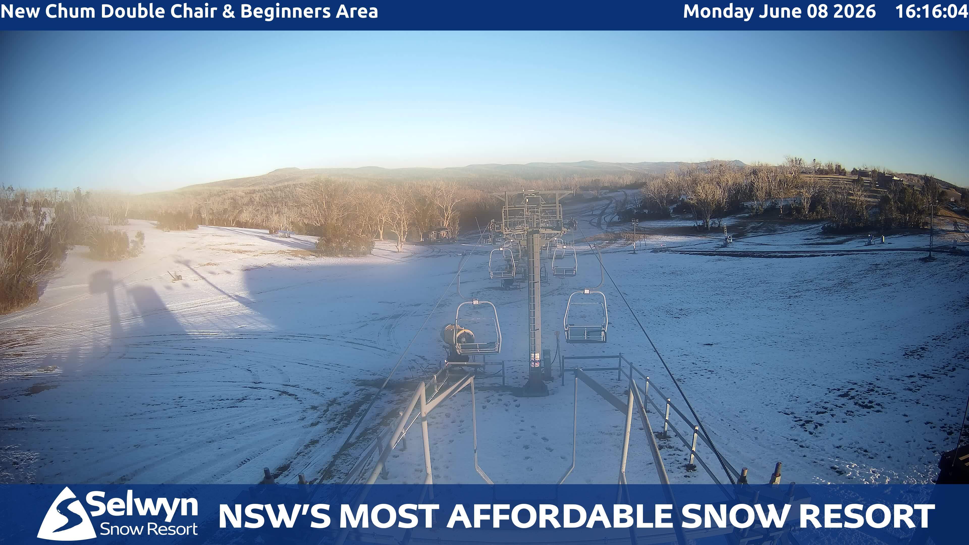 Selwyn Snow Resort New Chum Double Chair and Beginners Area snow cam captured at 8 June 2026, 6:19 am