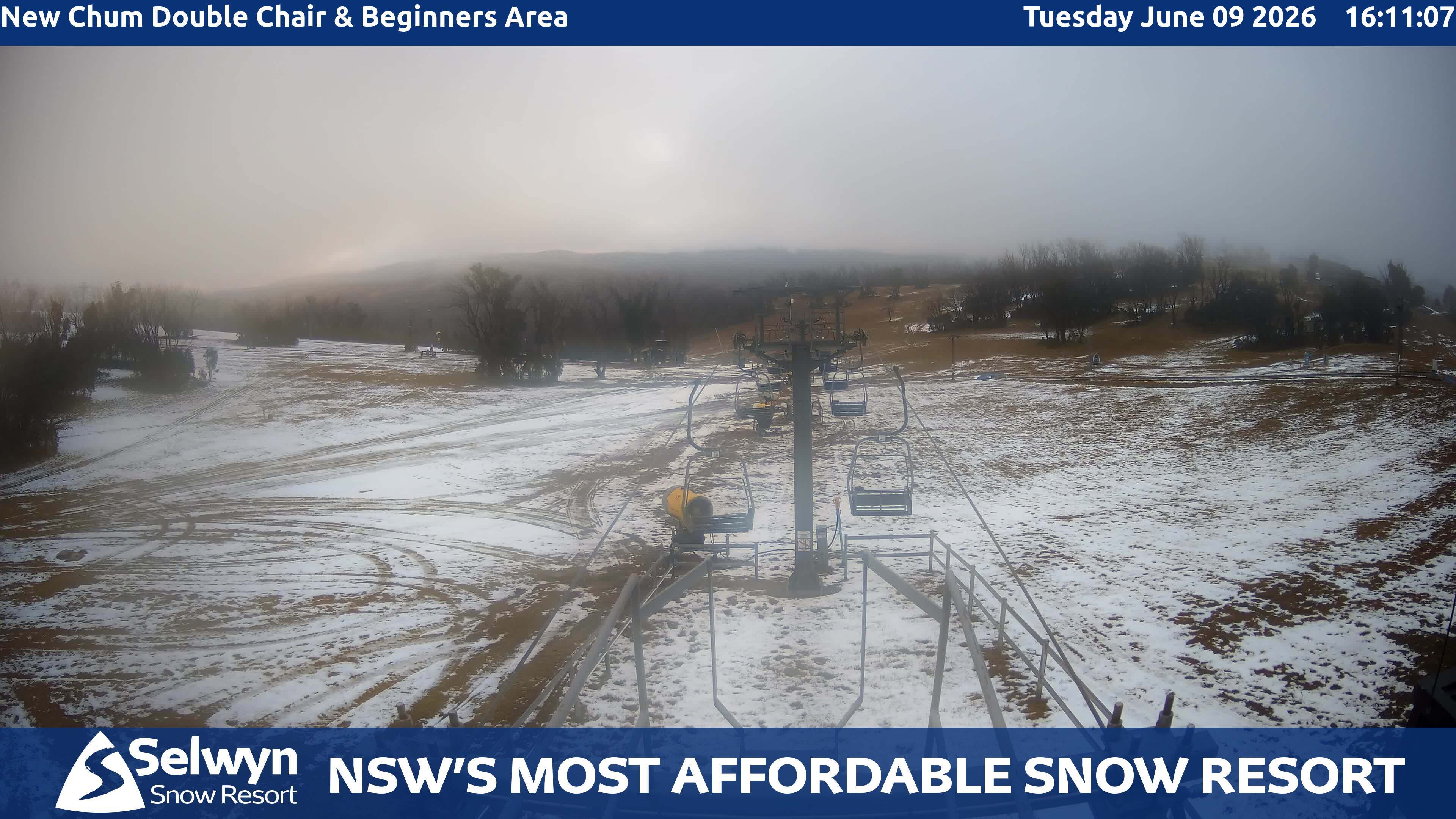 Selwyn Snow Resort New Chum Double Chair and Beginners Area snow cam captured at 9 June 2026, 6:16 am