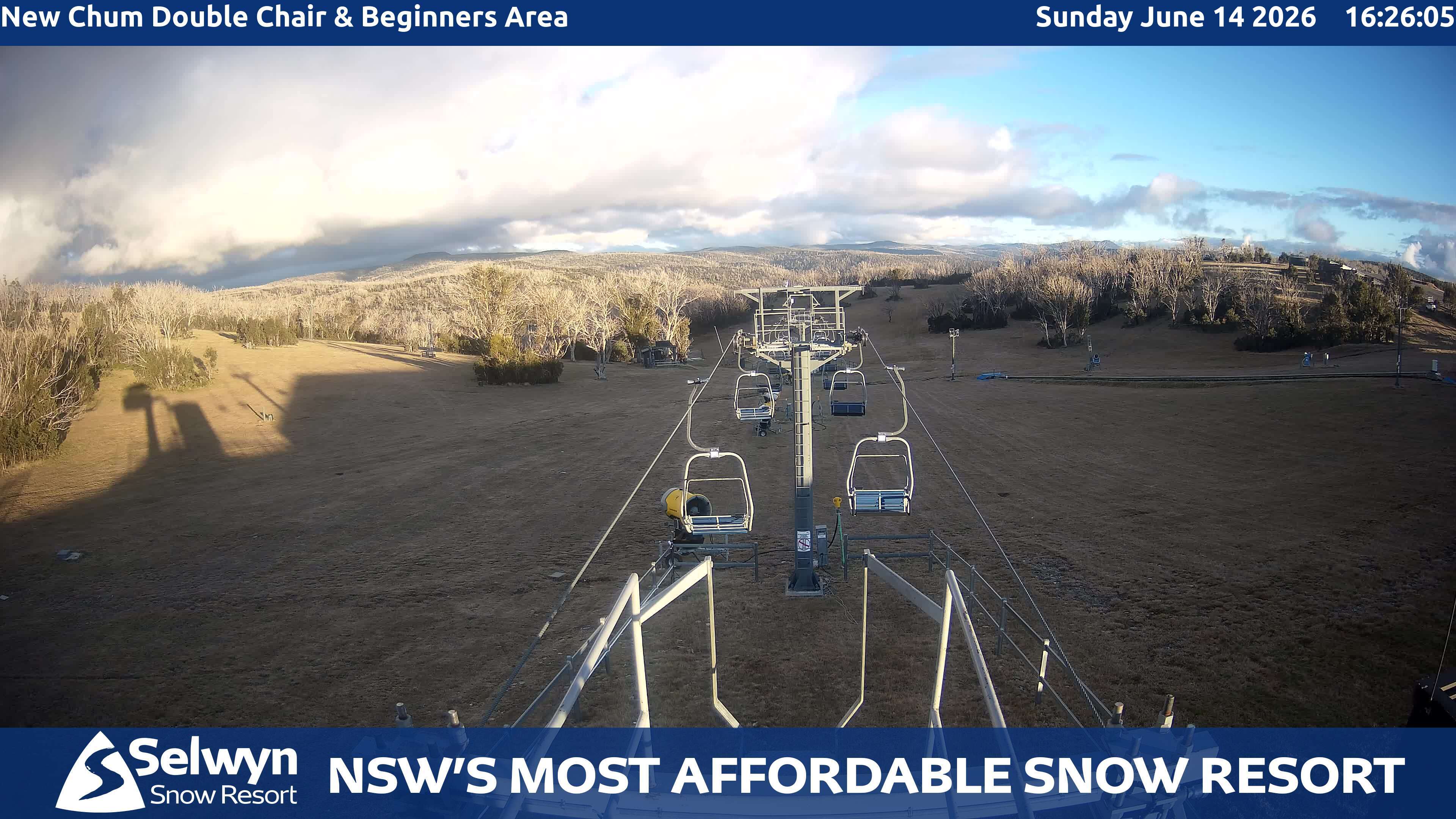 Selwyn Snow Resort New Chum Double Chair and Beginners Area snow cam captured at 14 June 2026, 6:29 am