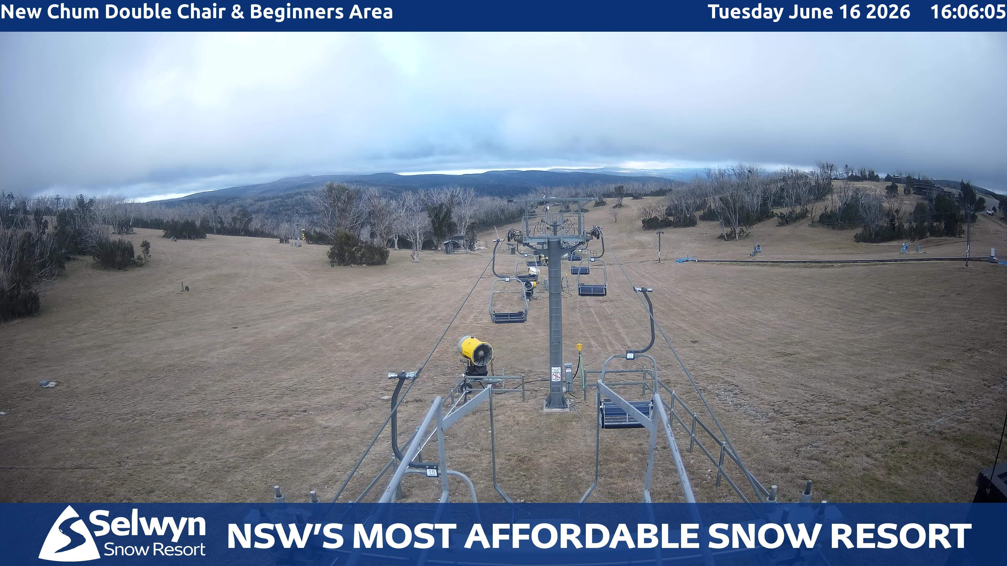 Selwyn Snow Resort New Chum Double Chair and Beginners Area snow cam captured at 16 June 2026, 6:06 am