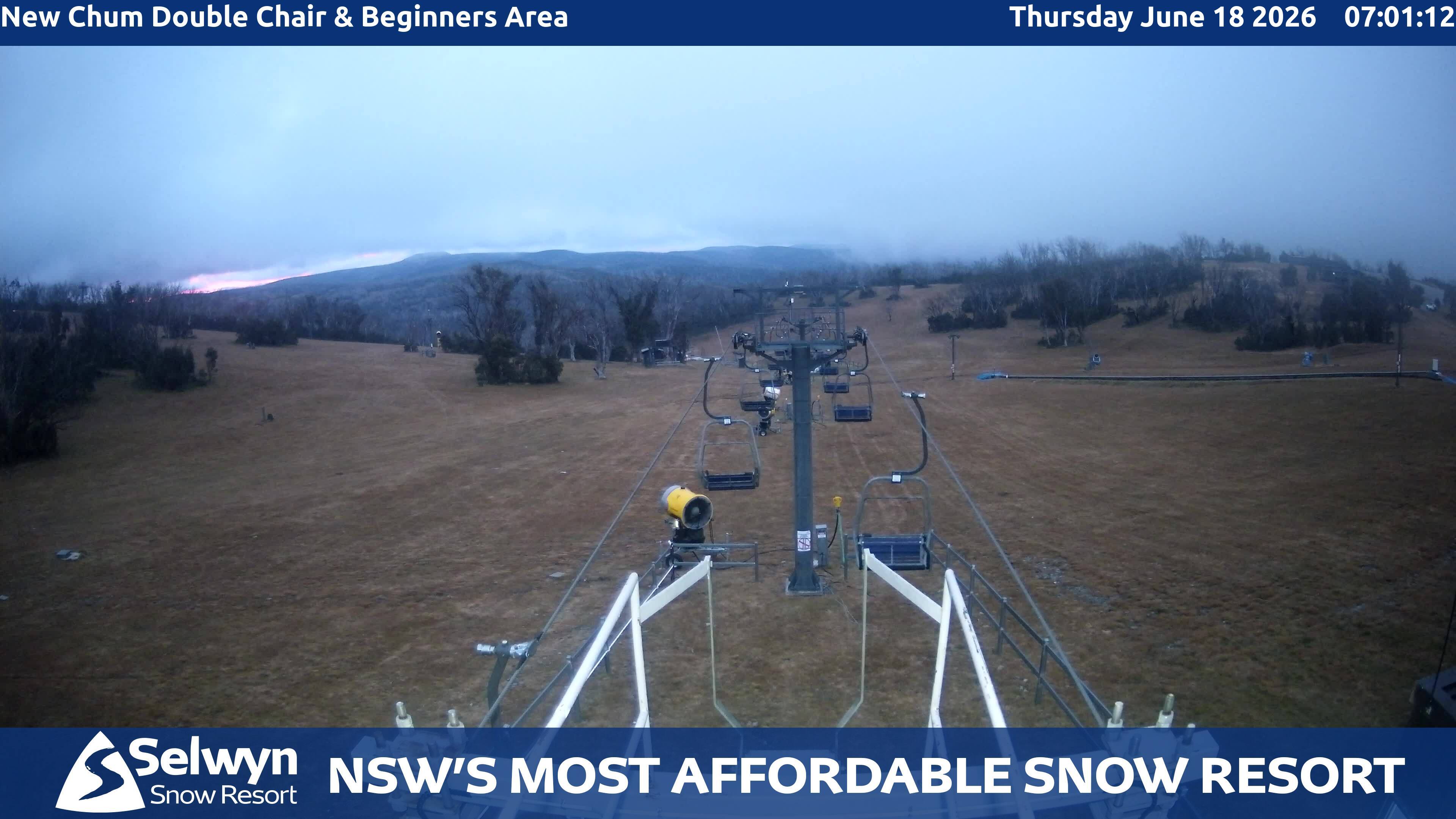 Selwyn Snow Resort New Chum Double Chair and Beginners Area snow cam captured at 17 June 2026, 9:01 pm