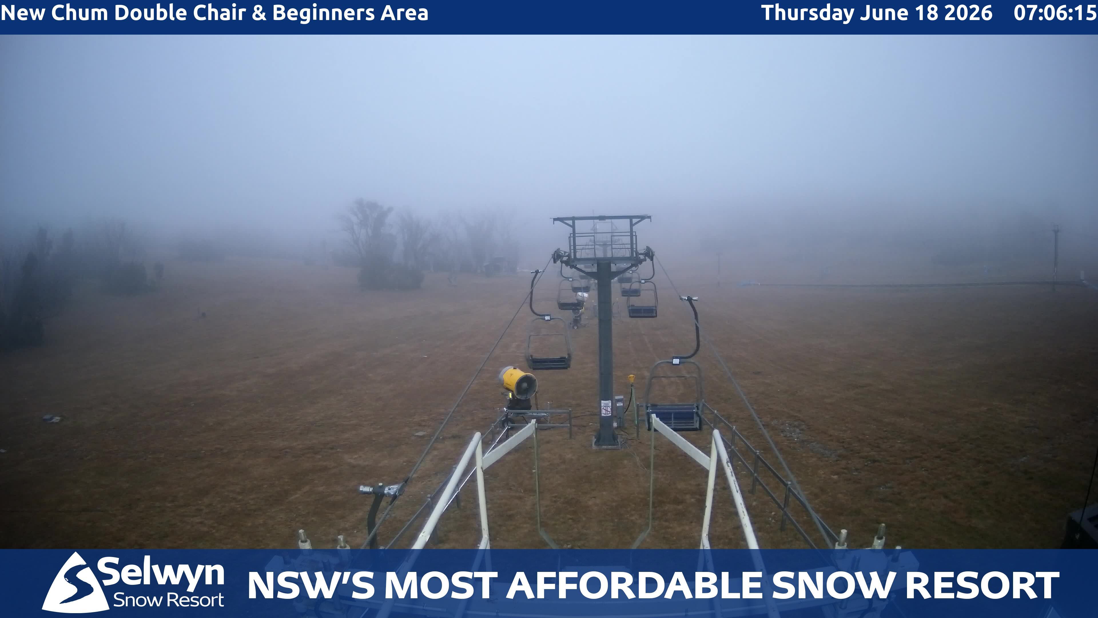 Selwyn Snow Resort New Chum Double Chair and Beginners Area snow cam captured at 17 June 2026, 9:07 pm