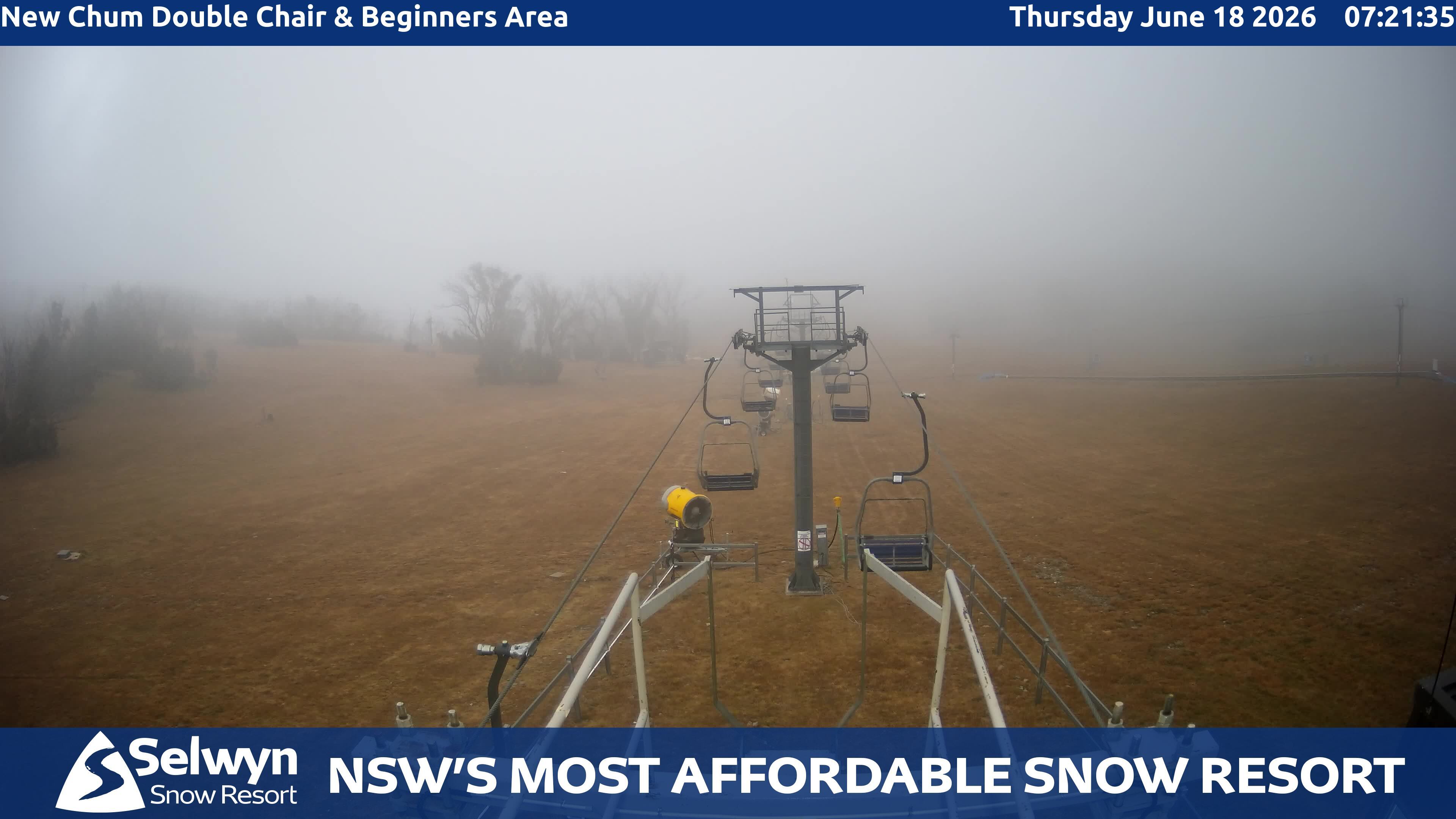 Selwyn Snow Resort New Chum Double Chair and Beginners Area snow cam captured at 17 June 2026, 9:25 pm