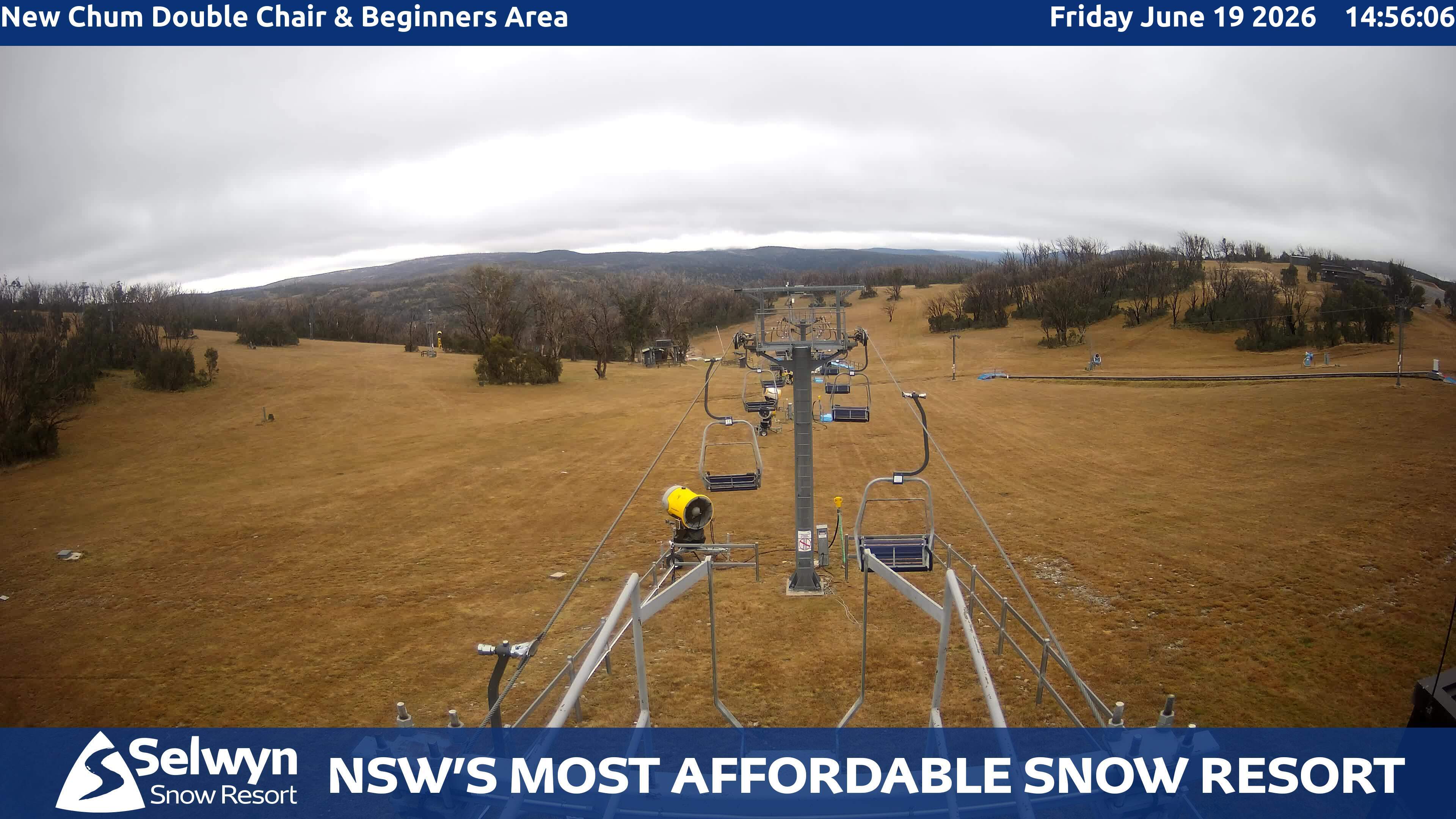 Selwyn Snow Resort New Chum Double Chair and Beginners Area snow cam captured at 19 June 2026, 4:57 am