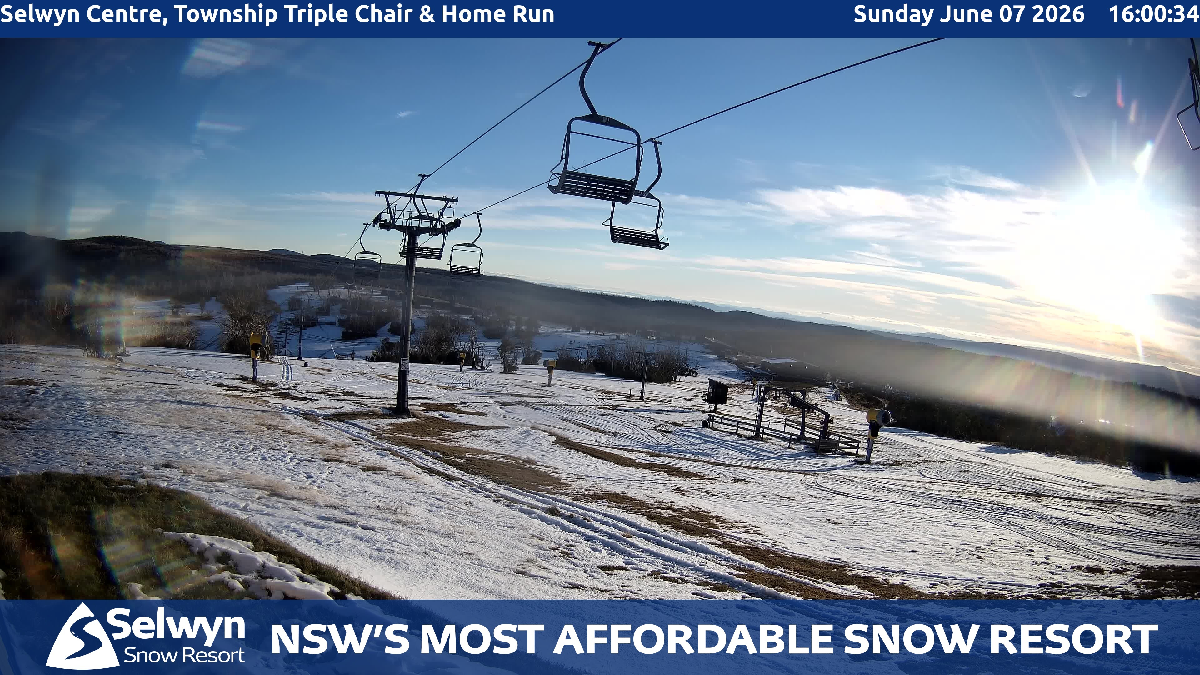 Selwyn Snow Resort Selwyn Centre, Township Triple Chair and Home Run snow cam captured at 7 June 2026, 6:04 am