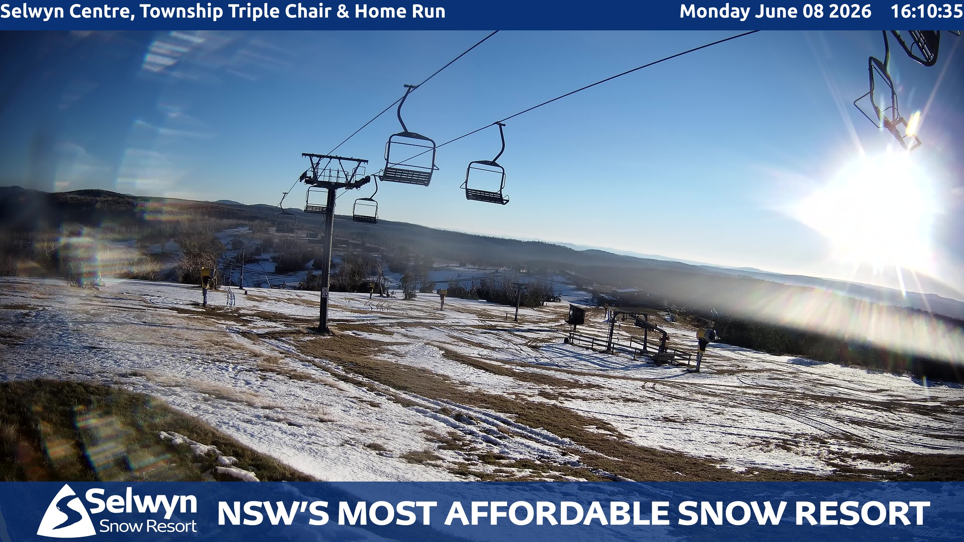 Selwyn Snow Resort Selwyn Centre, Township Triple Chair and Home Run snow cam captured at 8 June 2026, 6:13 am