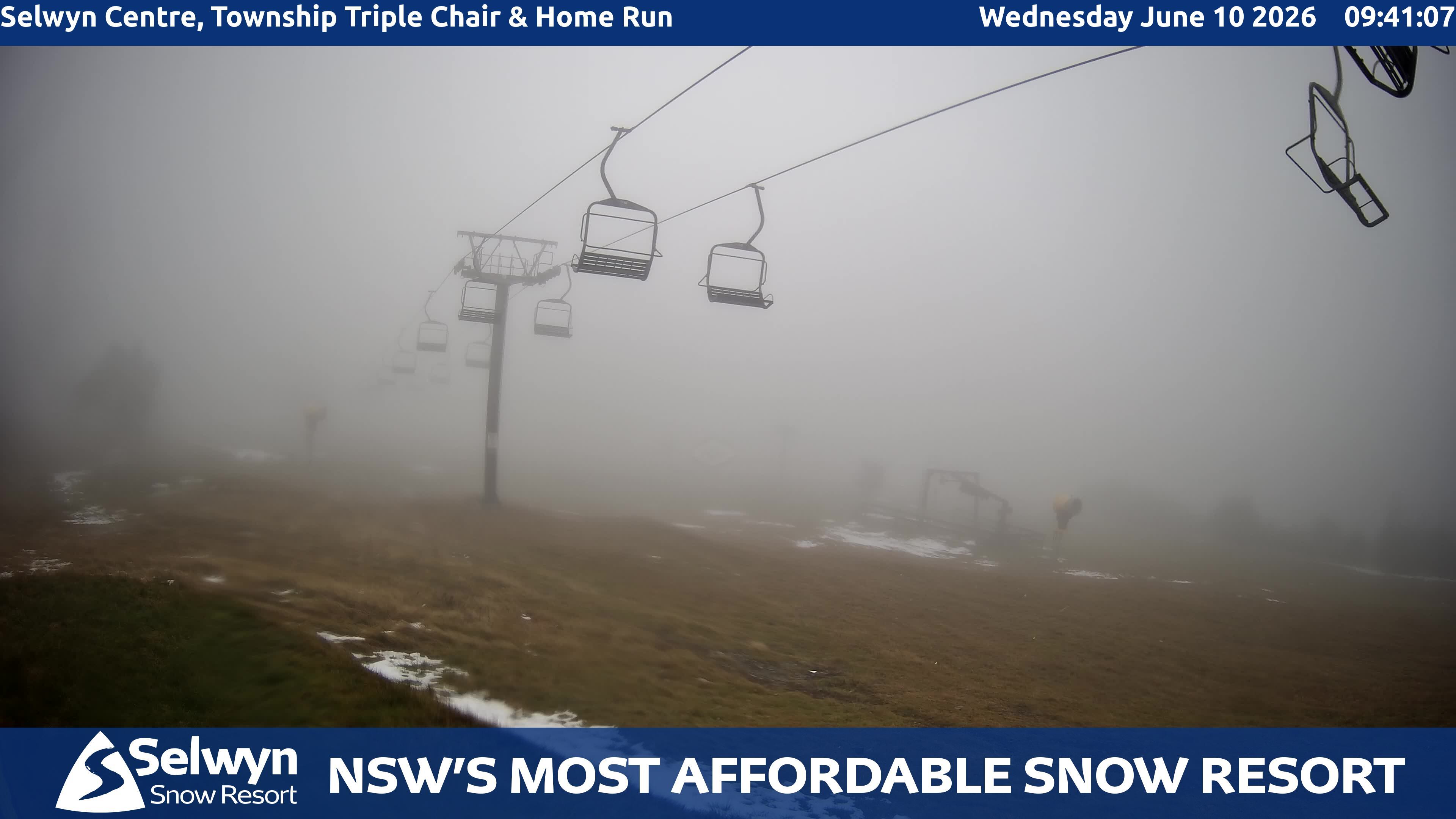 Selwyn Snow Resort Selwyn Centre, Township Triple Chair and Home Run snow cam captured at 9 June 2026, 11:42 pm