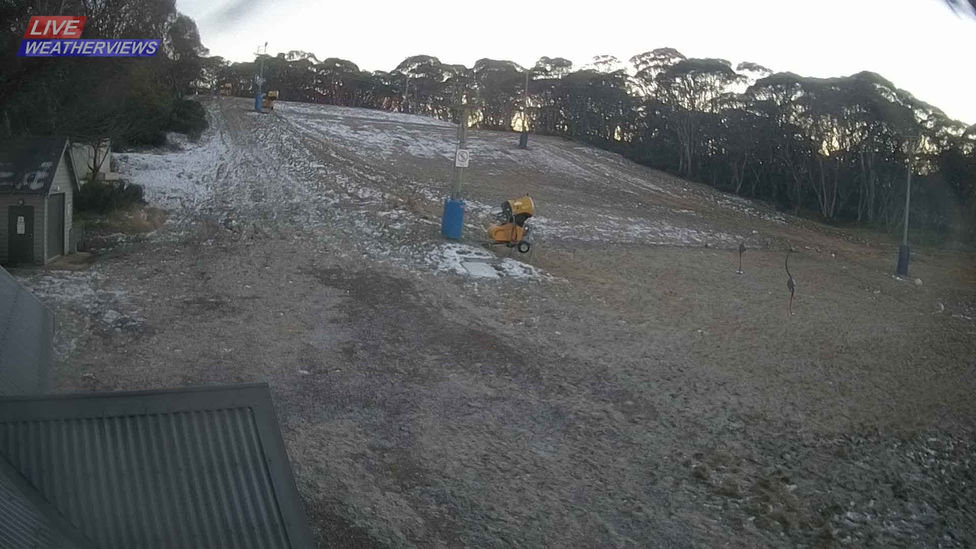Dinner Plain Cobungra Platter snow cam captured at 7 June 2026, 9:24 pm