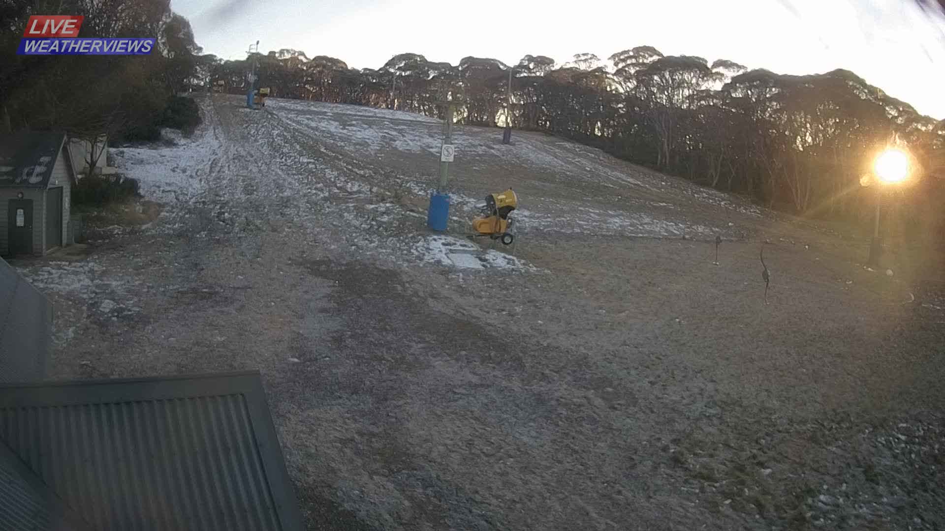 Dinner Plain Cobungra Platter snow cam captured at 7 June 2026, 9:48 pm