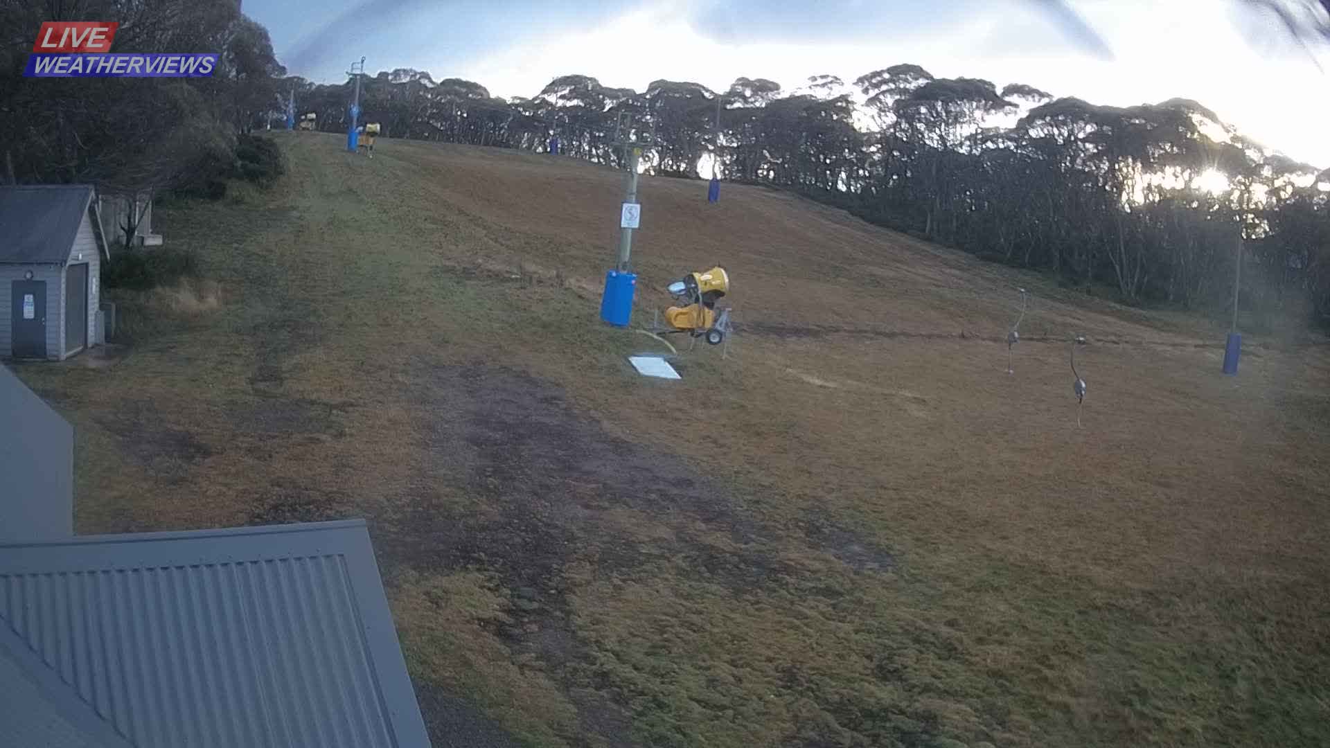 Dinner Plain Cobungra Platter snow cam captured at 10 June 2026, 10:02 pm