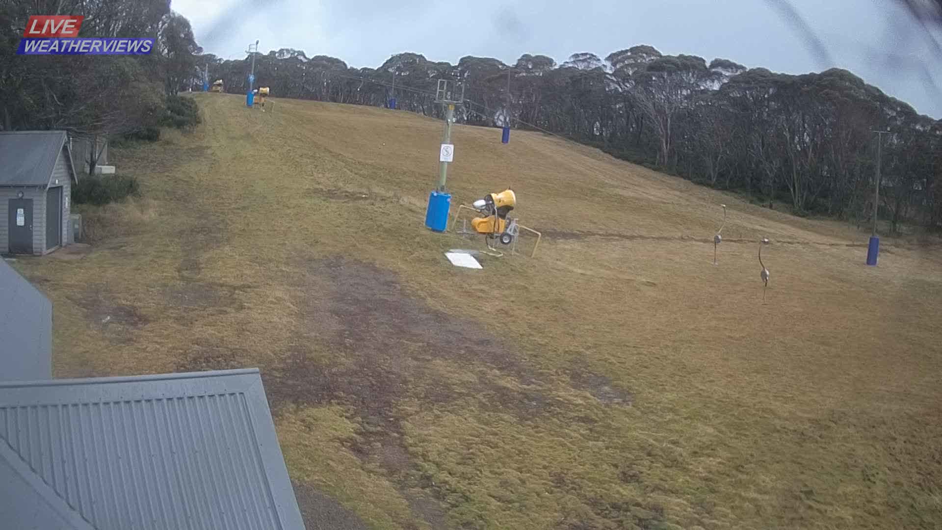 Dinner Plain Cobungra Platter snow cam captured at 15 June 2026, 10:14 pm