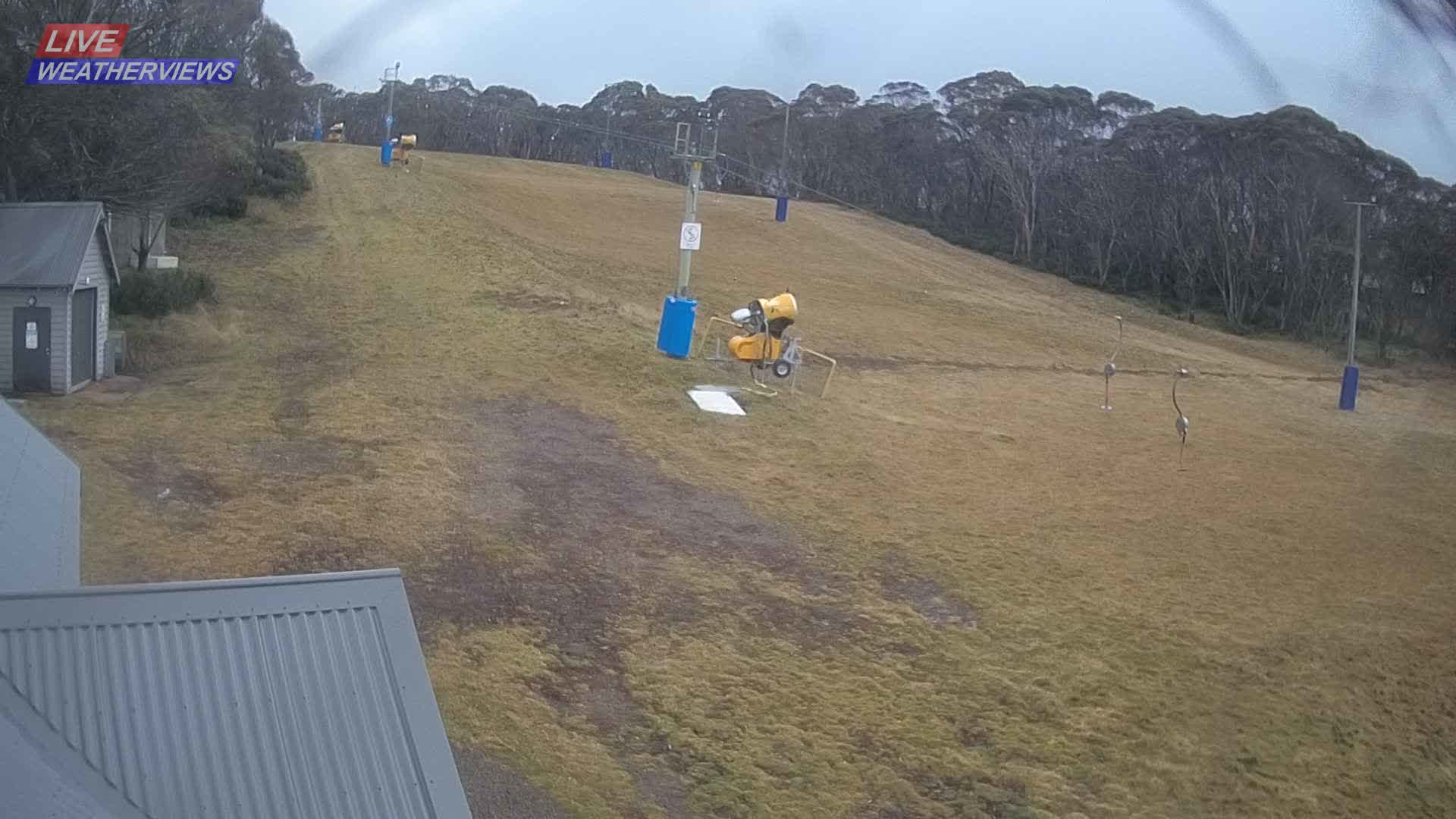 Dinner Plain Cobungra Platter snow cam captured at 15 June 2026, 10:44 pm