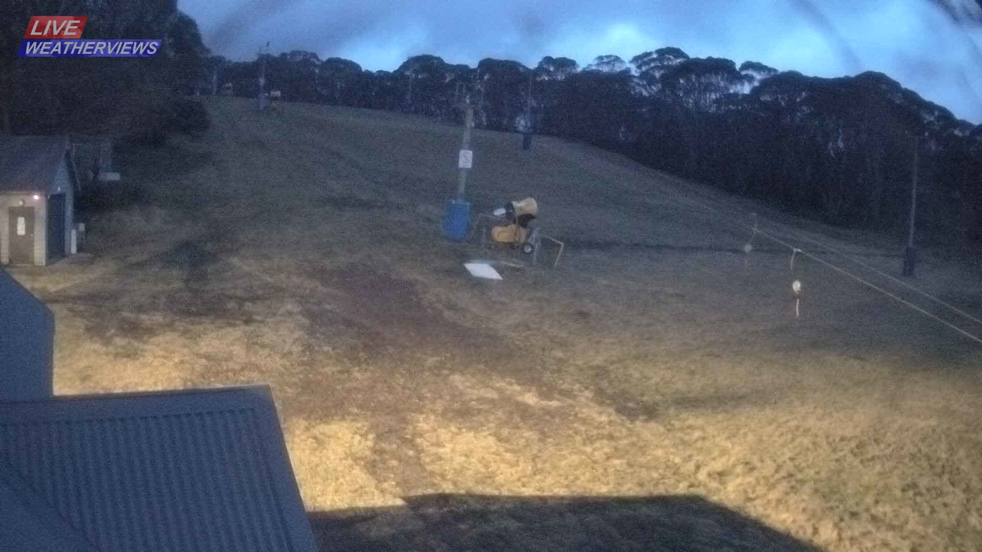Dinner Plain Cobungra Platter snow cam captured at 17 June 2026, 9:03 pm