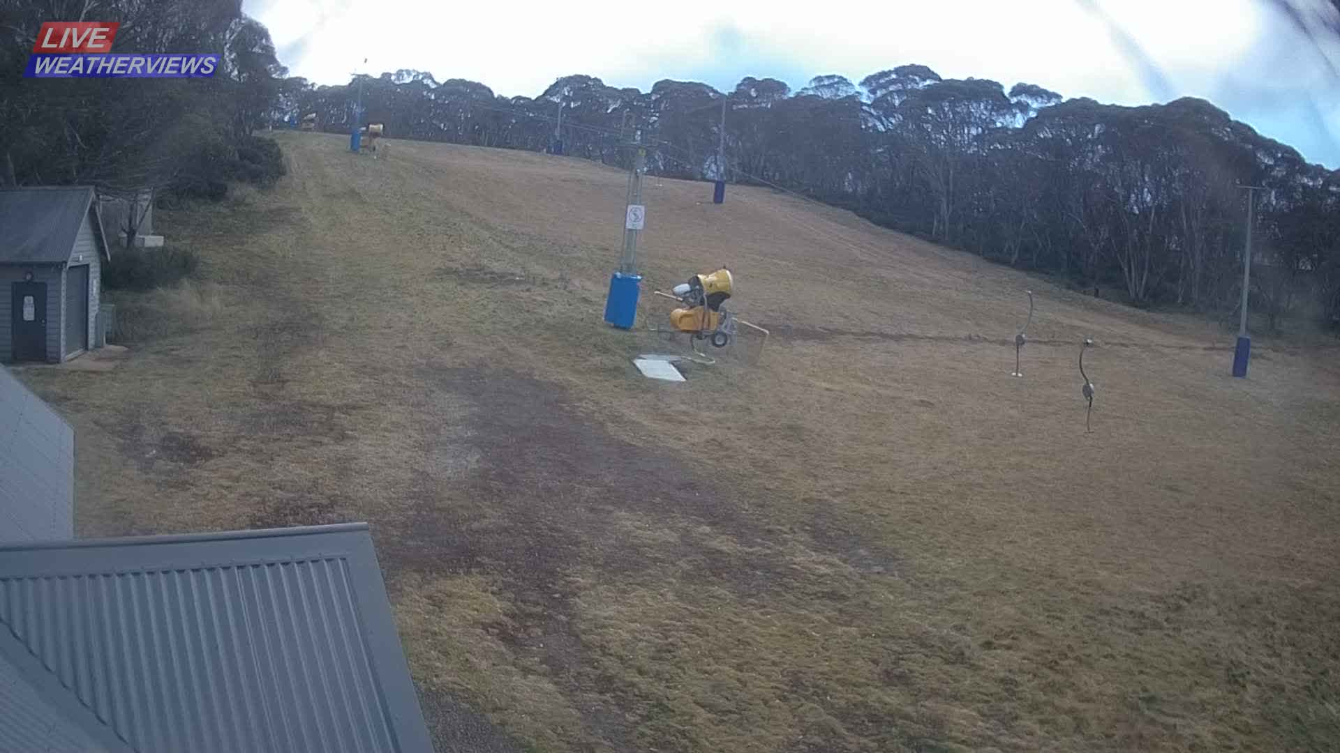 Dinner Plain Cobungra Platter snow cam captured at 17 June 2026, 9:57 pm