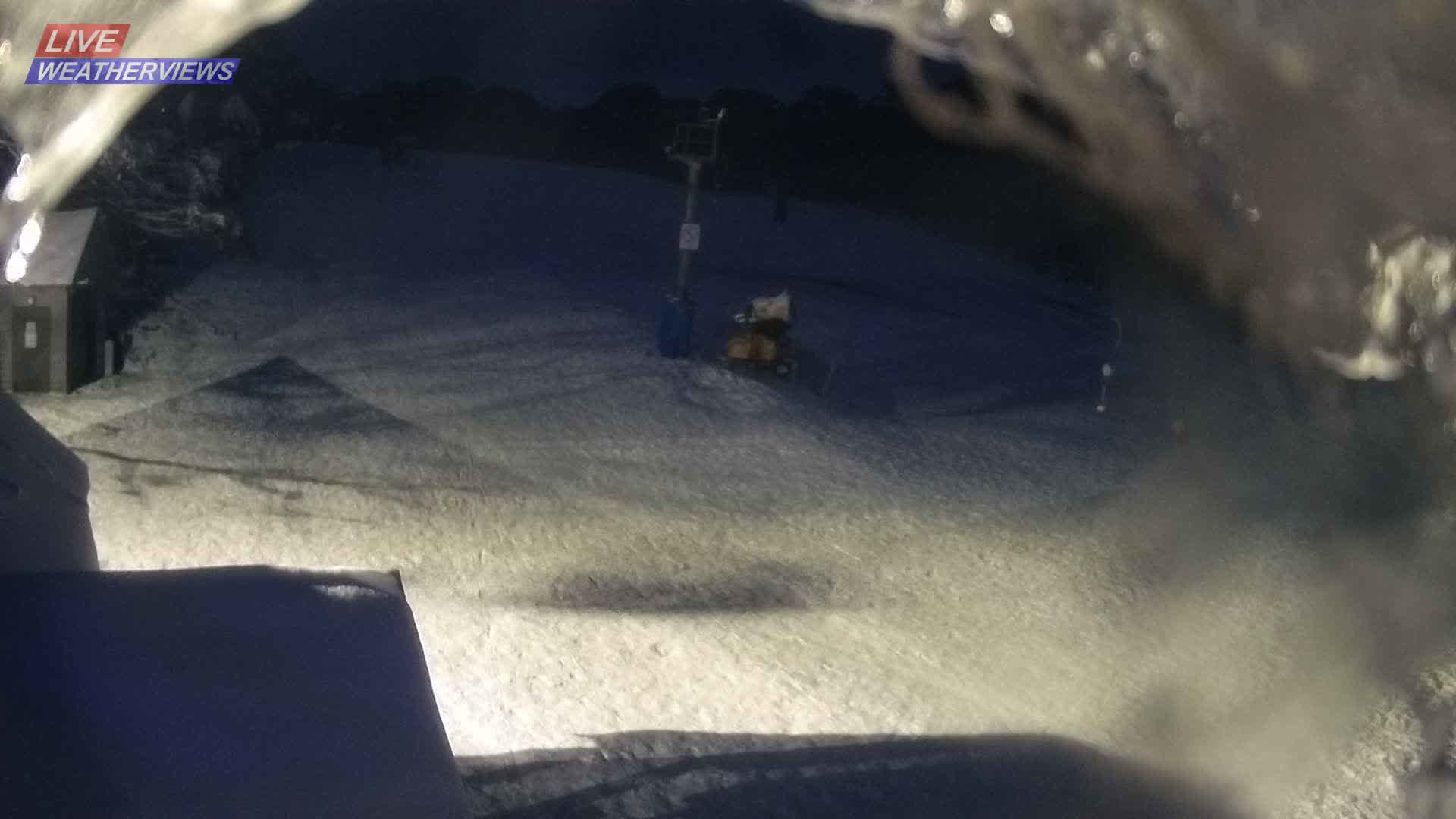Dinner Plain Cobungra Platter snow cam captured at 3 July 2026 at 5:57 pm AEST