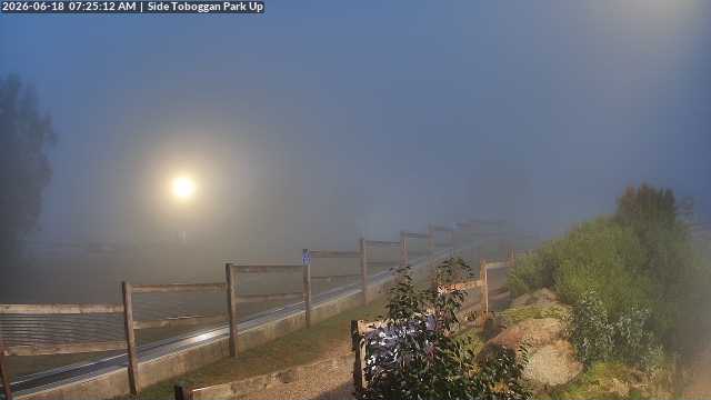 Lake Mountain Mini Toboggan Run snow cam captured at 17 June 2026, 9:25 pm