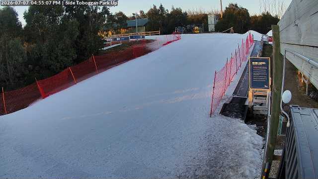 Lake Mountain Mini Toboggan Run snow cam captured at 7 July 2026 at 4:57 pm AEST