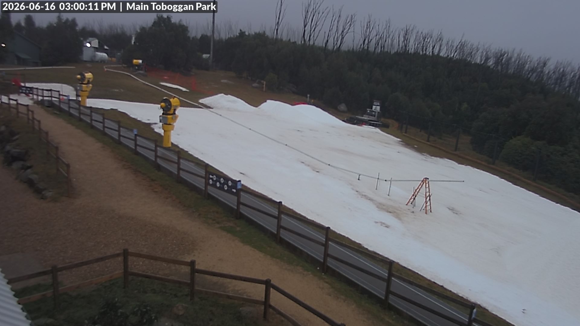 Lake Mountain Village Toboggan Run snow cam captured at 16 June 2026, 5:01 am