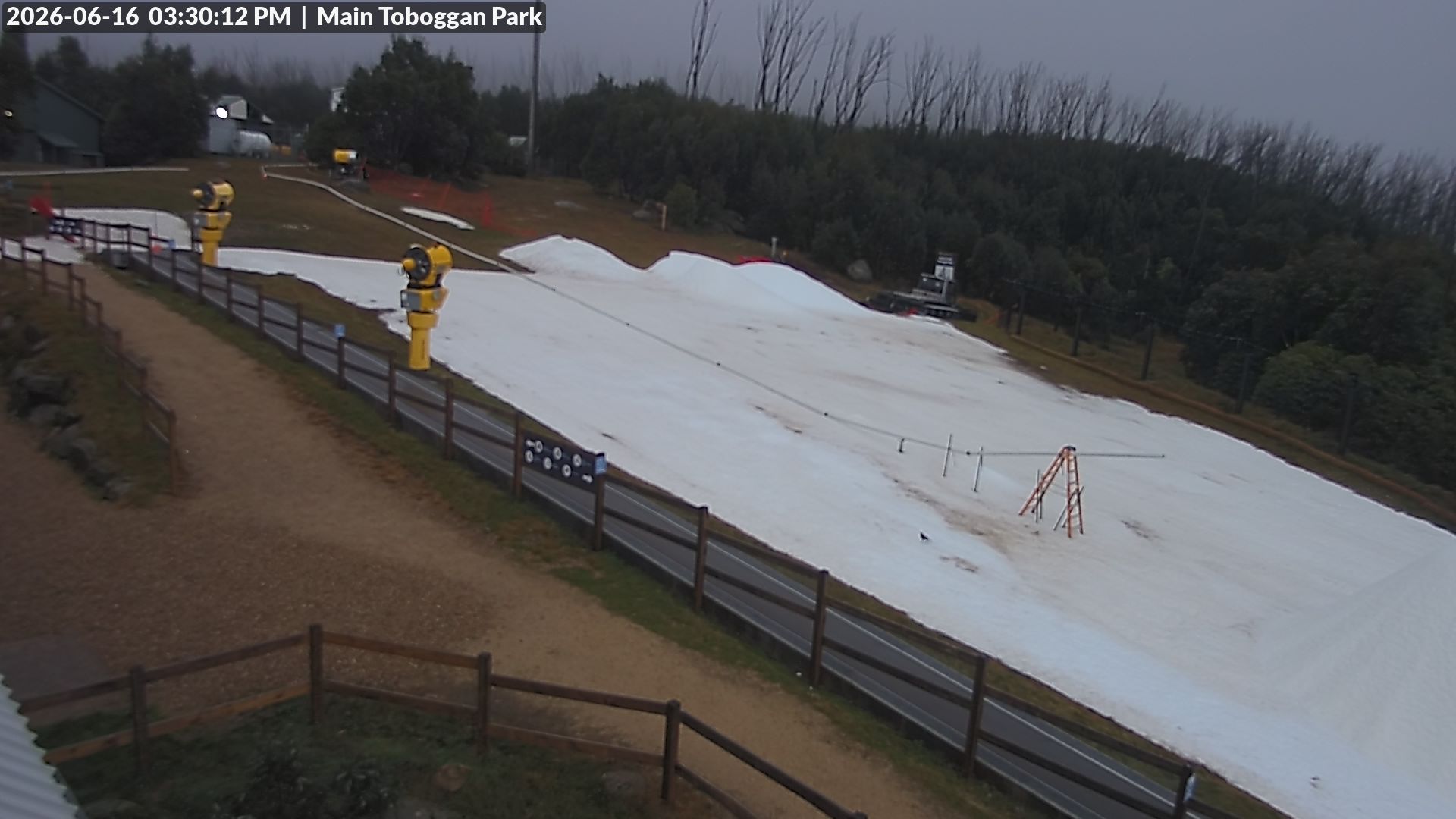 Lake Mountain Village Toboggan Run snow cam captured at 16 June 2026, 5:31 am
