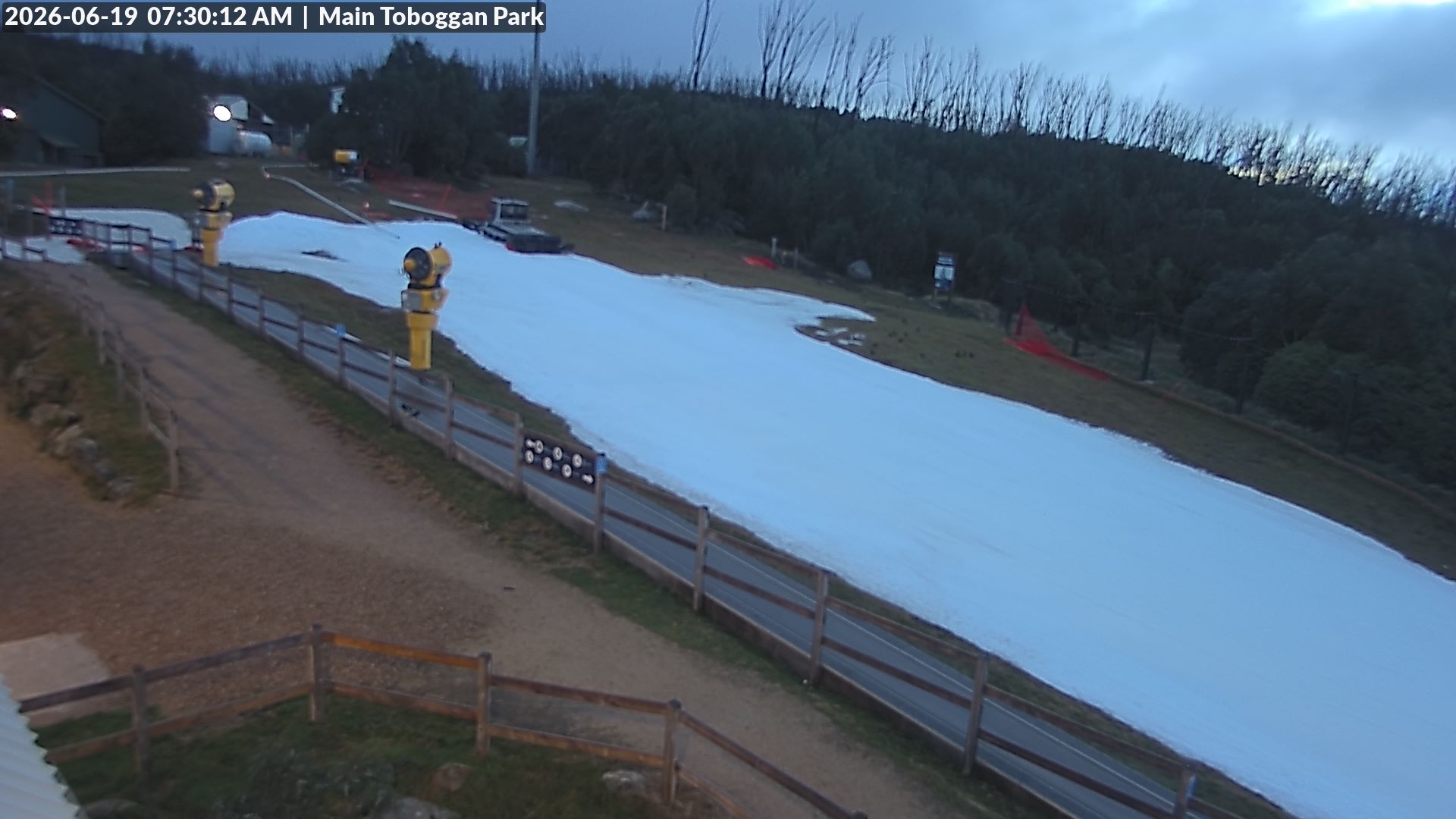 Lake Mountain Village Toboggan Run snow cam captured at 18 June 2026, 9:30 pm